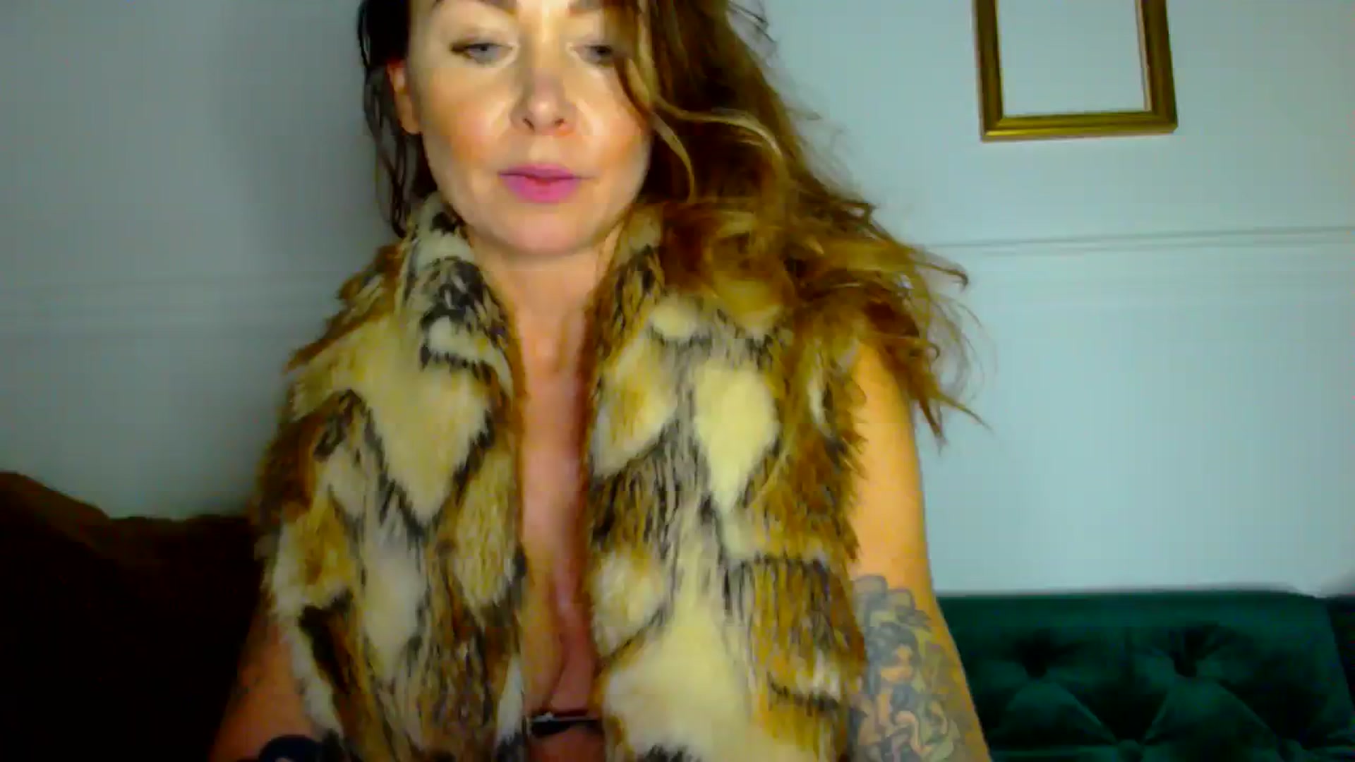 Gallery image thumbnail from Delilah_sweet's myfreecams stream on, 01/16/2024, 18:11 image 14 of 20