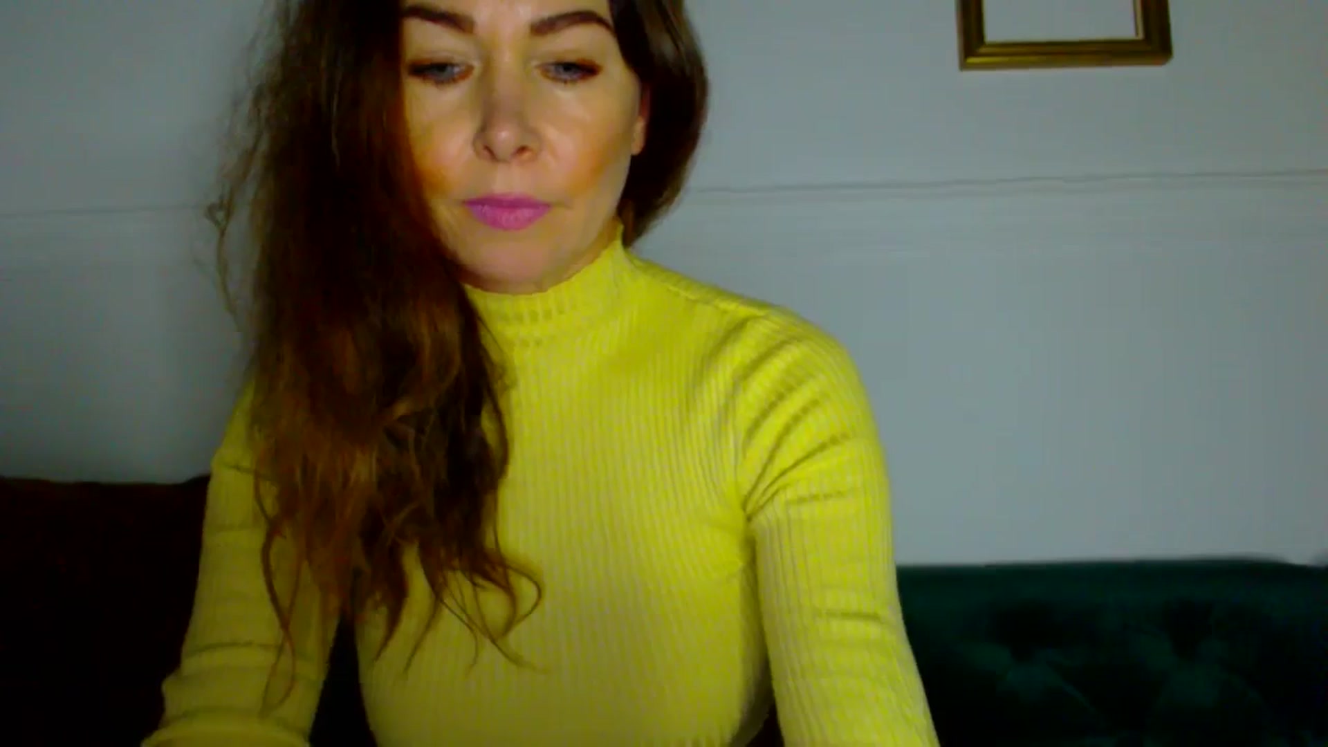 Gallery image thumbnail from Delilah_sweet's myfreecams stream on, 01/17/2024, 17:11 image 16 of 20
