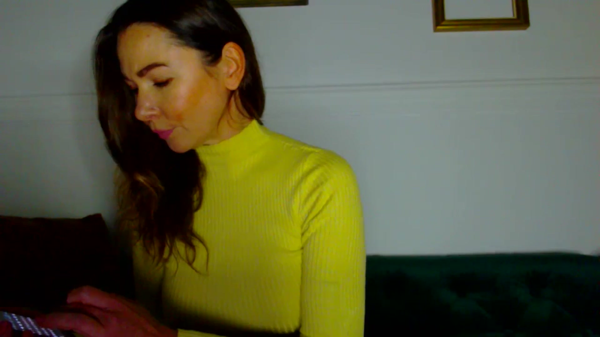Gallery image thumbnail from Delilah_sweet's myfreecams stream on, 01/17/2024, 17:11 image 14 of 20