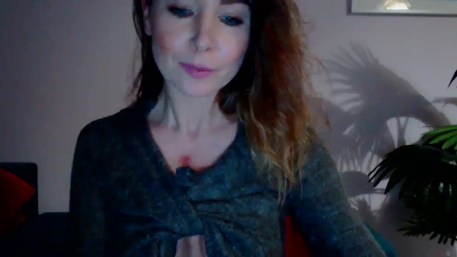 Gallery image thumbnail from Delilah_sweet's myfreecams stream on, 01/22/2024, 18:38 image 12 of 20