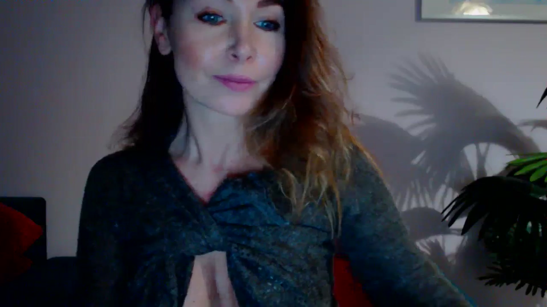 Gallery image thumbnail from Delilah_sweet's myfreecams stream on, 01/22/2024, 18:38 image 4 of 20