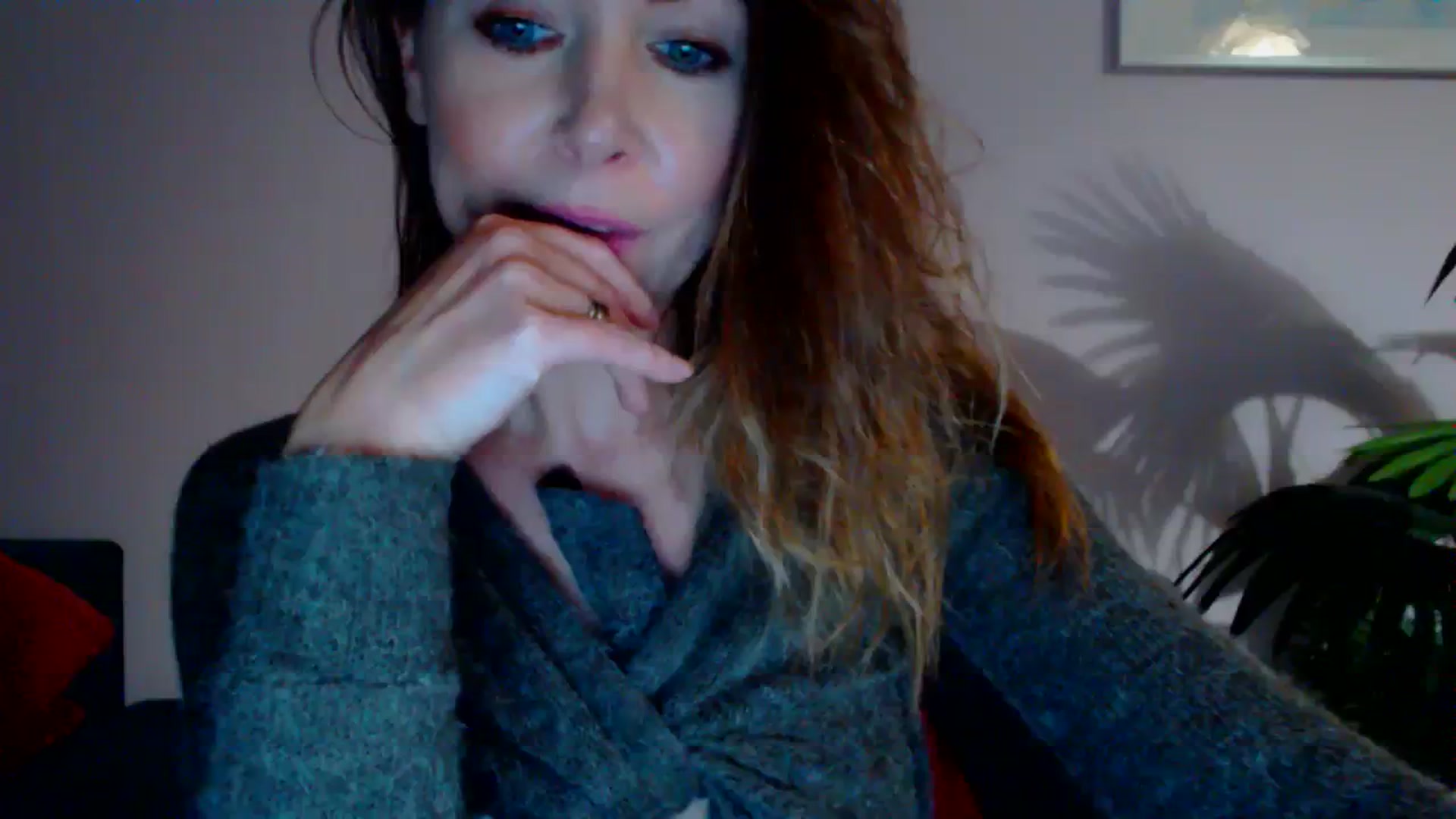 Gallery image thumbnail from Delilah_sweet's myfreecams stream on, 01/22/2024, 18:38 image 18 of 20
