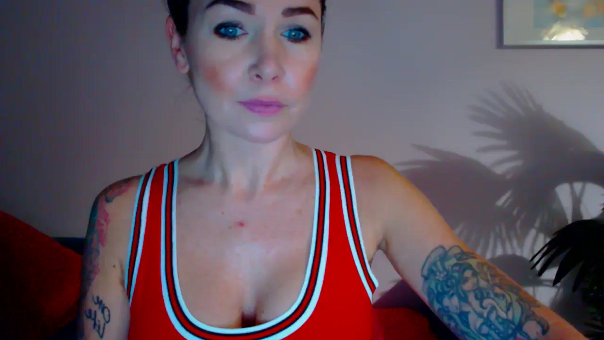 Gallery image thumbnail from Delilah_sweet's myfreecams stream on, 01/24/2024, 16:54 image 9 of 20