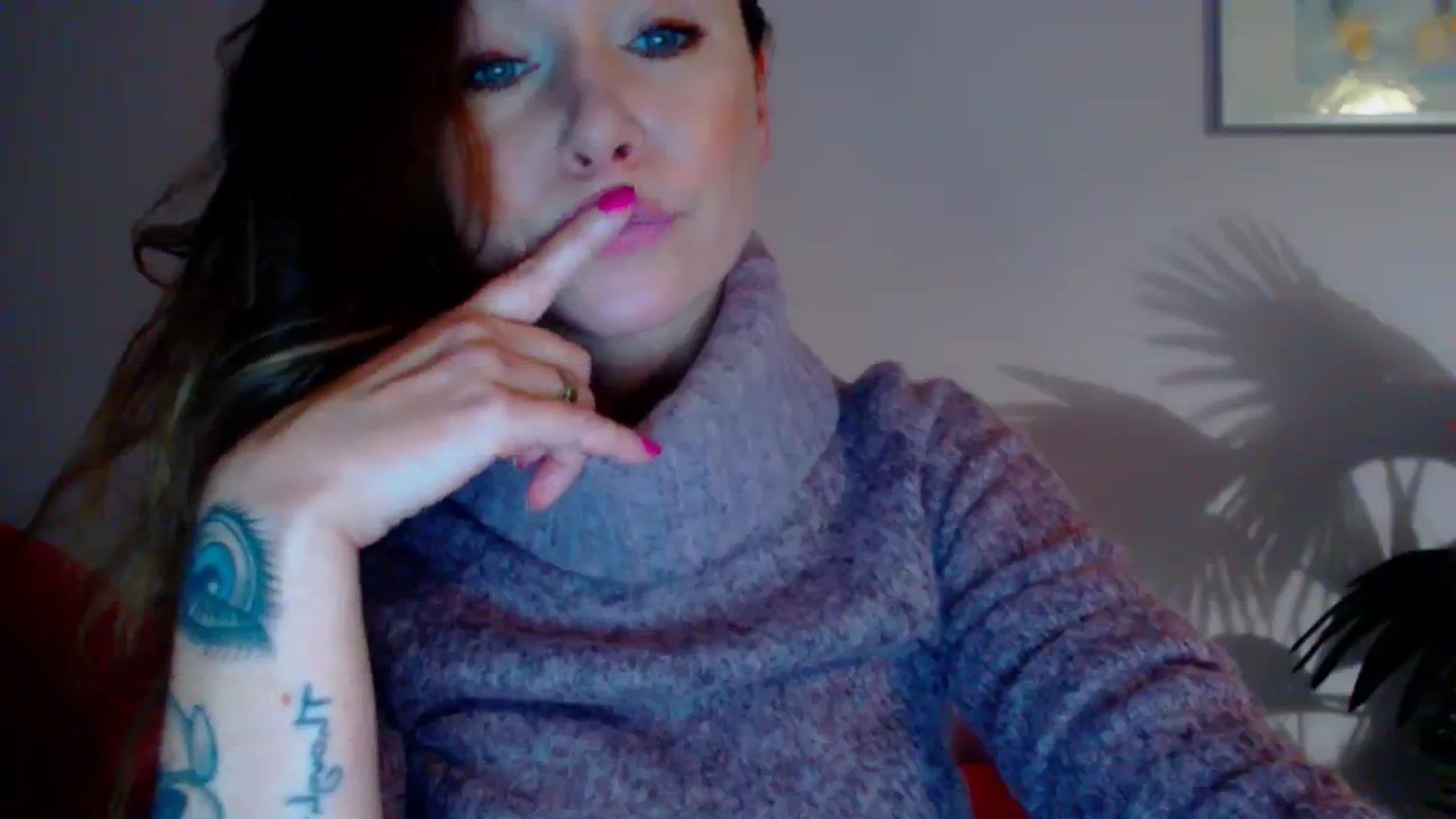 Gallery image thumbnail from Delilah_sweet's myfreecams stream on, 01/25/2024, 15:08 image 7 of 20
