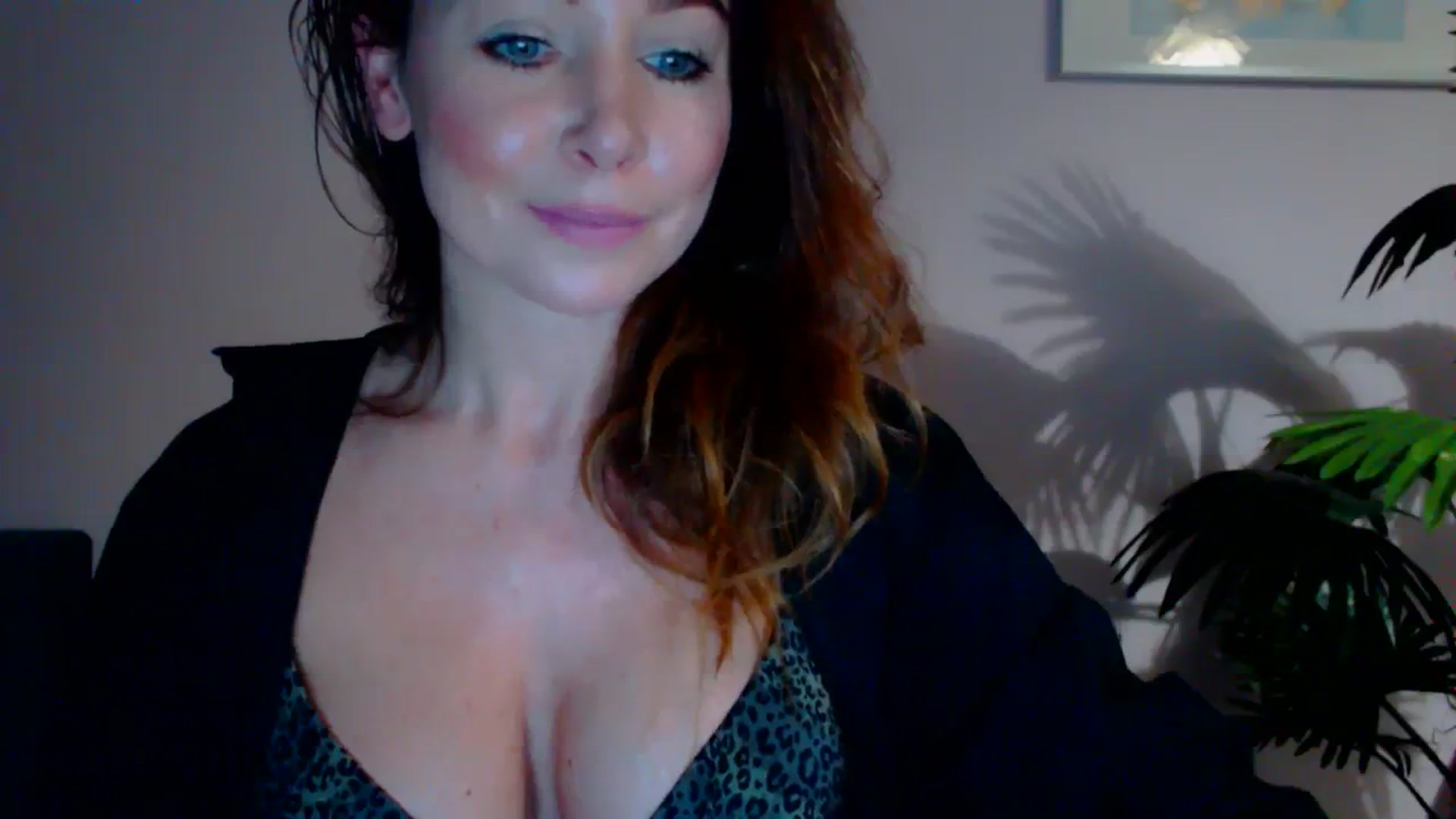 Gallery image thumbnail from Delilah_sweet's myfreecams stream on, 02/27/2024, 17:42 image 17 of 20