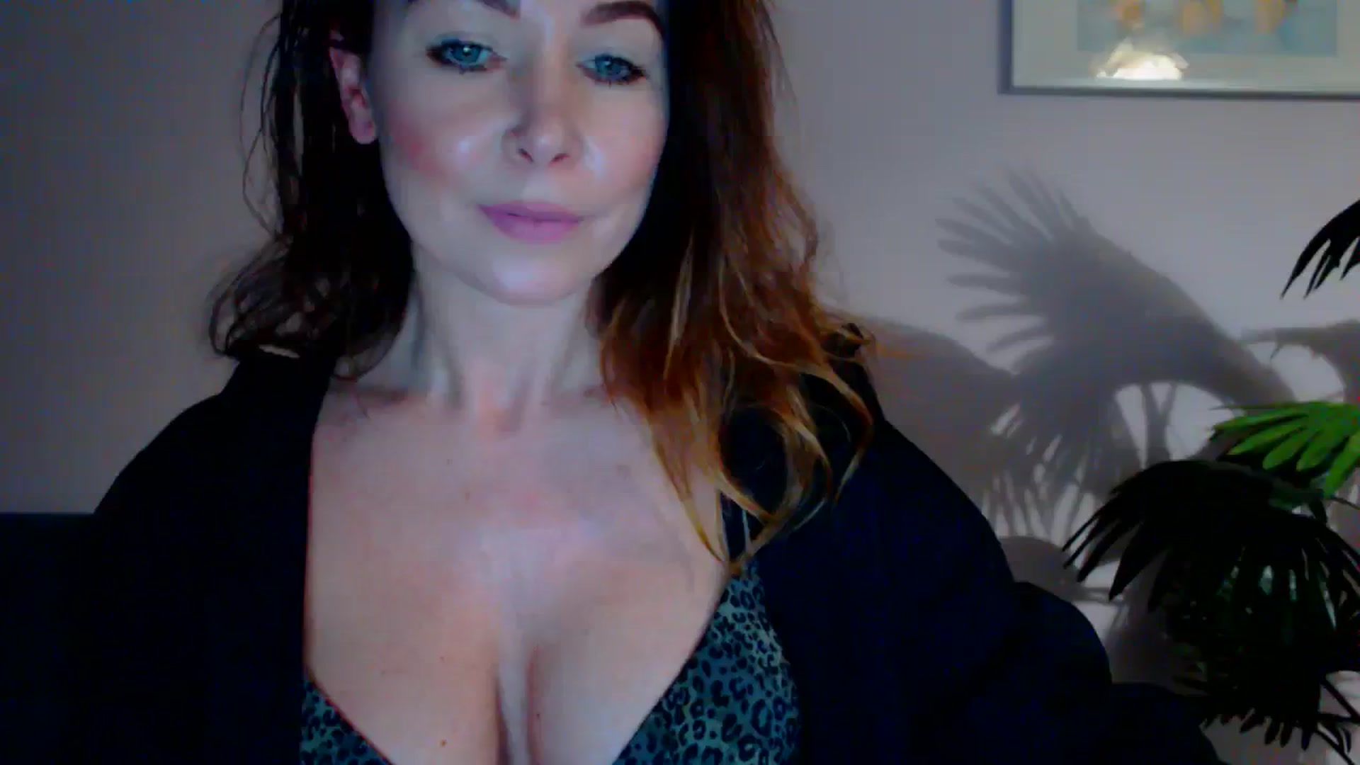 Gallery image thumbnail from Delilah_sweet's myfreecams stream on, 02/27/2024, 17:42 image 9 of 20