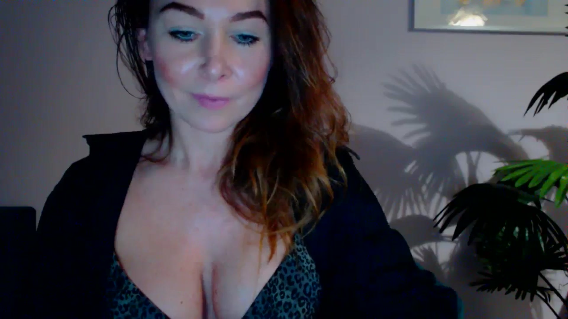 Gallery image thumbnail from Delilah_sweet's myfreecams stream on, 02/27/2024, 17:42 image 18 of 20