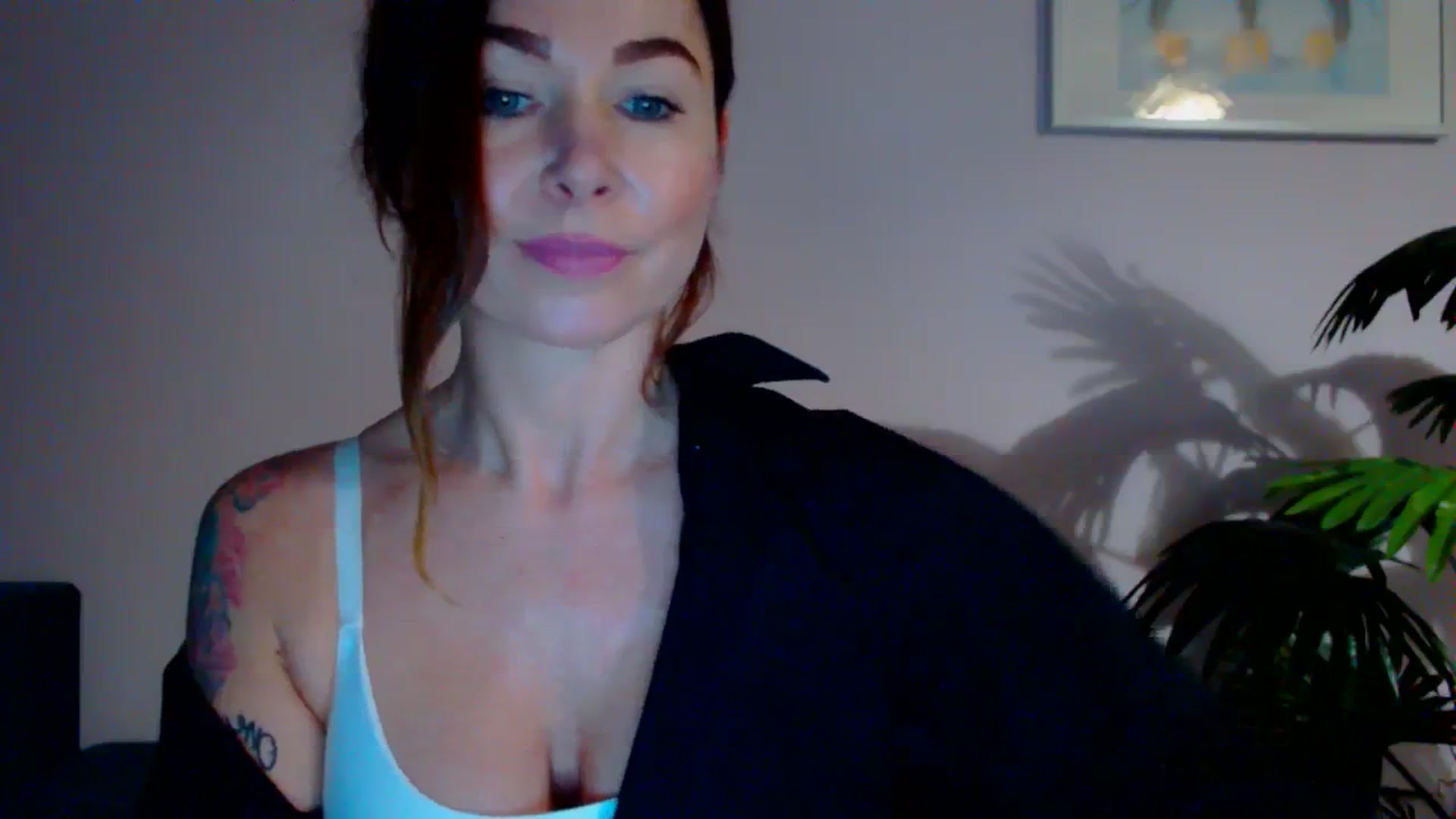 Gallery image thumbnail from Delilah_sweet's myfreecams stream on, 02/29/2024, 16:41 image 6 of 20