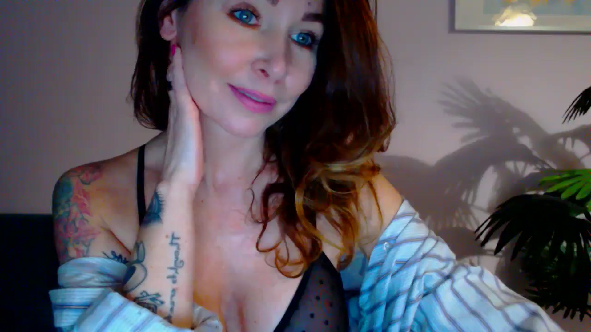 Gallery image thumbnail from Delilah_sweet's myfreecams stream on, 03/07/2024, 14:42 image 13 of 20