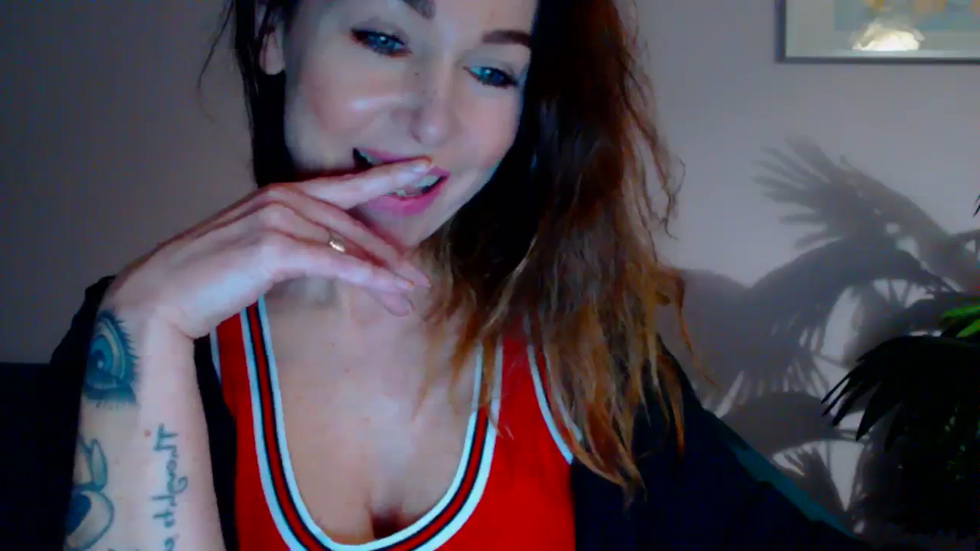 Gallery image thumbnail from Delilah_sweet's myfreecams stream on, 03/11/2024, 19:05 image 3 of 20