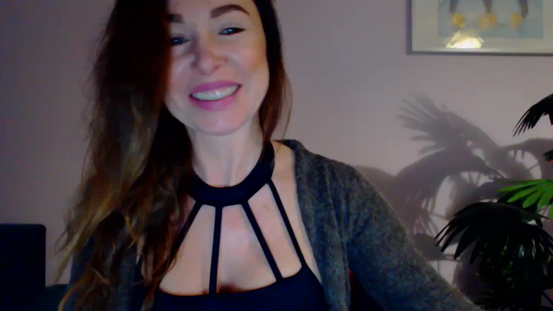Gallery image thumbnail from Delilah_sweet's myfreecams stream on, 03/14/2024, 15:05 image 6 of 20