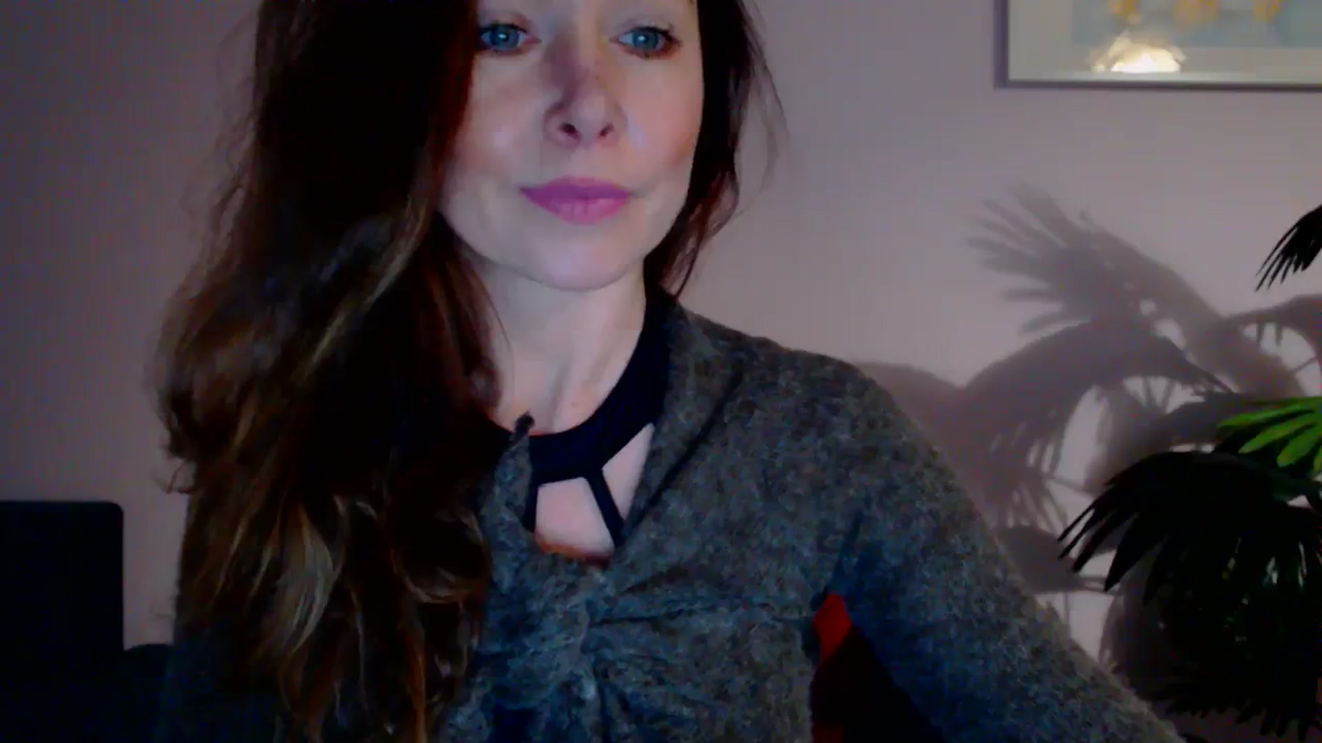 Gallery image thumbnail from Delilah_sweet's myfreecams stream on, 03/14/2024, 15:54 image 3 of 20