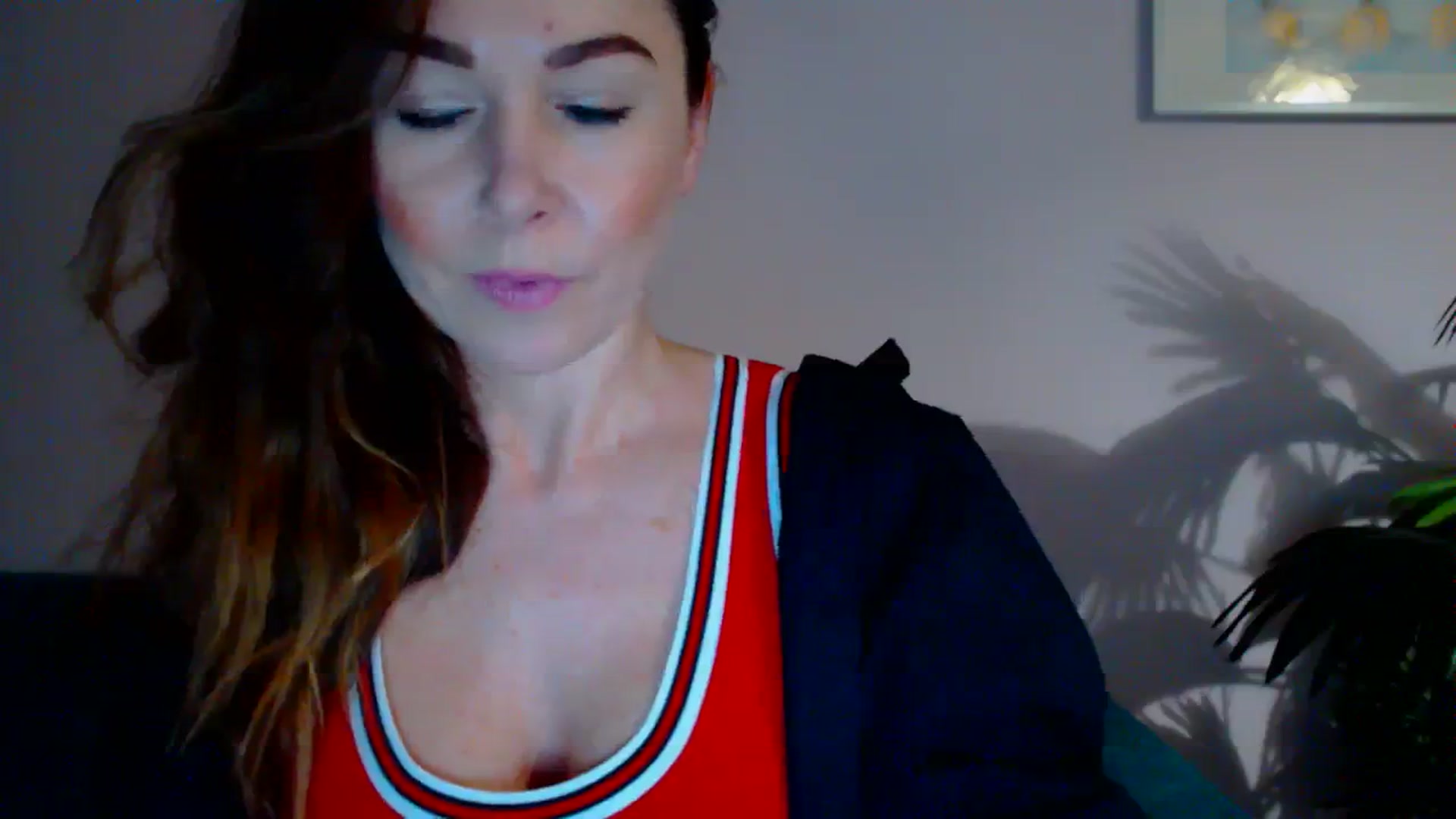 Gallery image thumbnail from Delilah_sweet's myfreecams stream on, 03/19/2024, 16:40 image 16 of 20