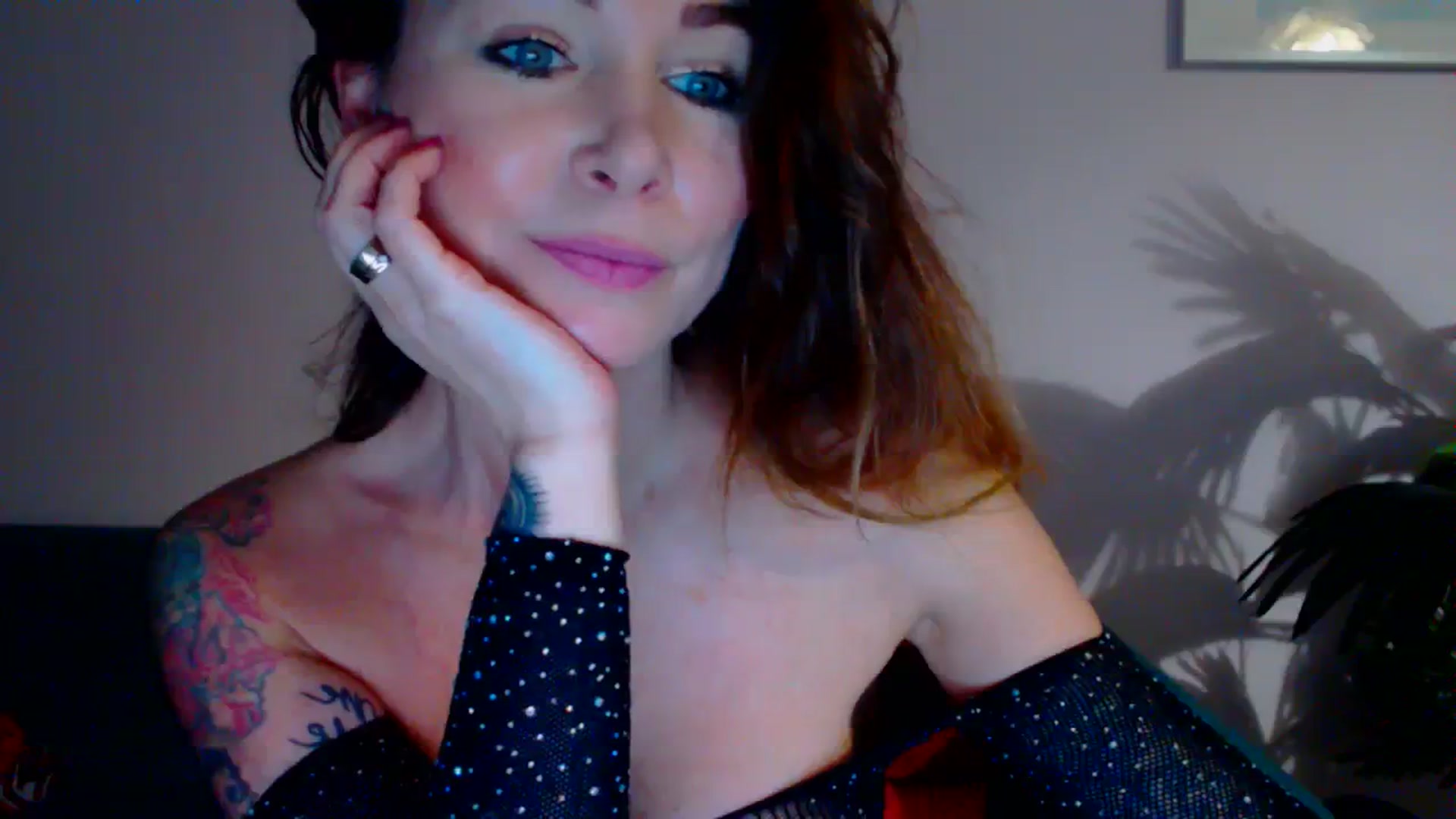 Gallery image thumbnail from Delilah_sweet's myfreecams stream on, 03/19/2024, 18:29 image 20 of 20