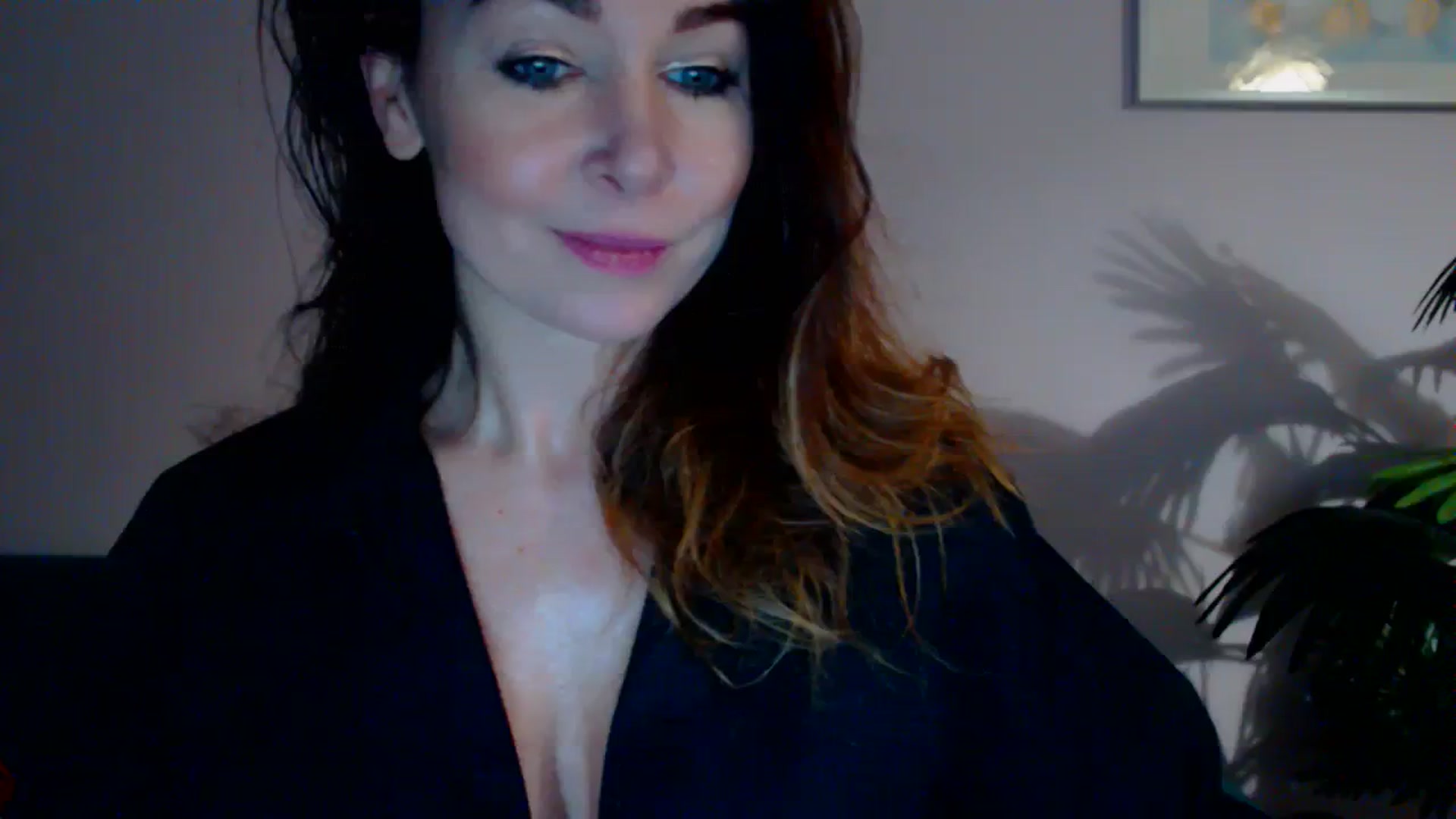 Gallery image thumbnail from Delilah_sweet's myfreecams stream on, 03/20/2024, 20:00 image 17 of 20