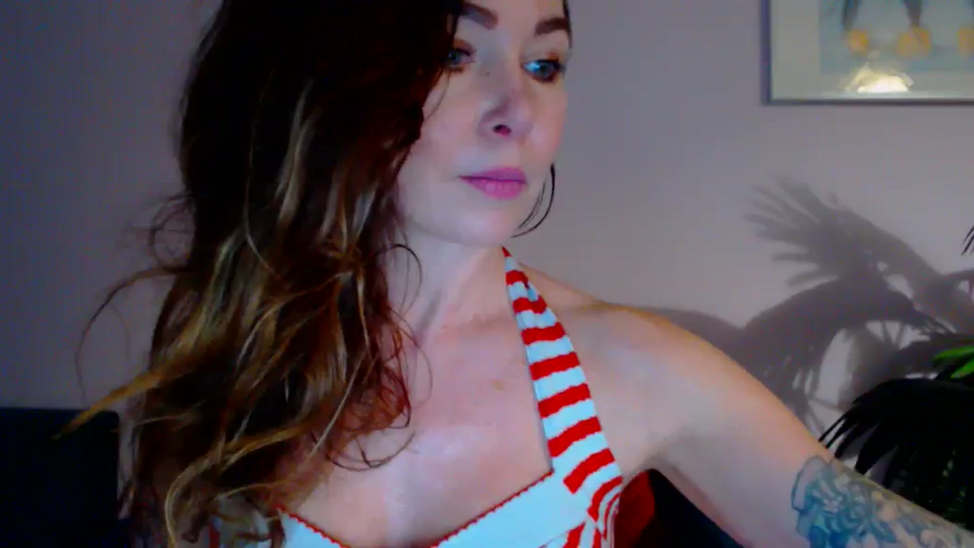 Gallery image thumbnail from Delilah_sweet's myfreecams stream on, 04/03/2024, 15:55 image 6 of 20