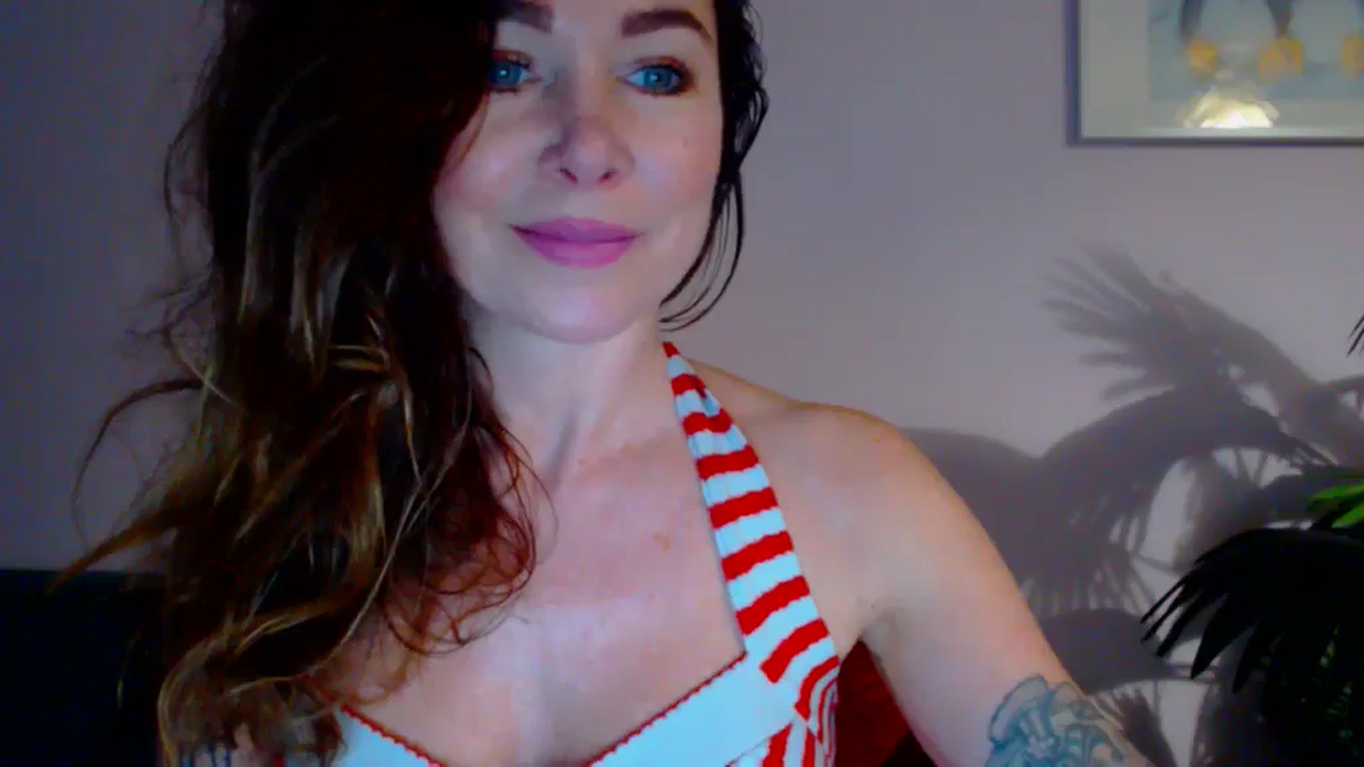 Gallery image thumbnail from Delilah_sweet's myfreecams stream on, 04/03/2024, 15:55 image 7 of 20
