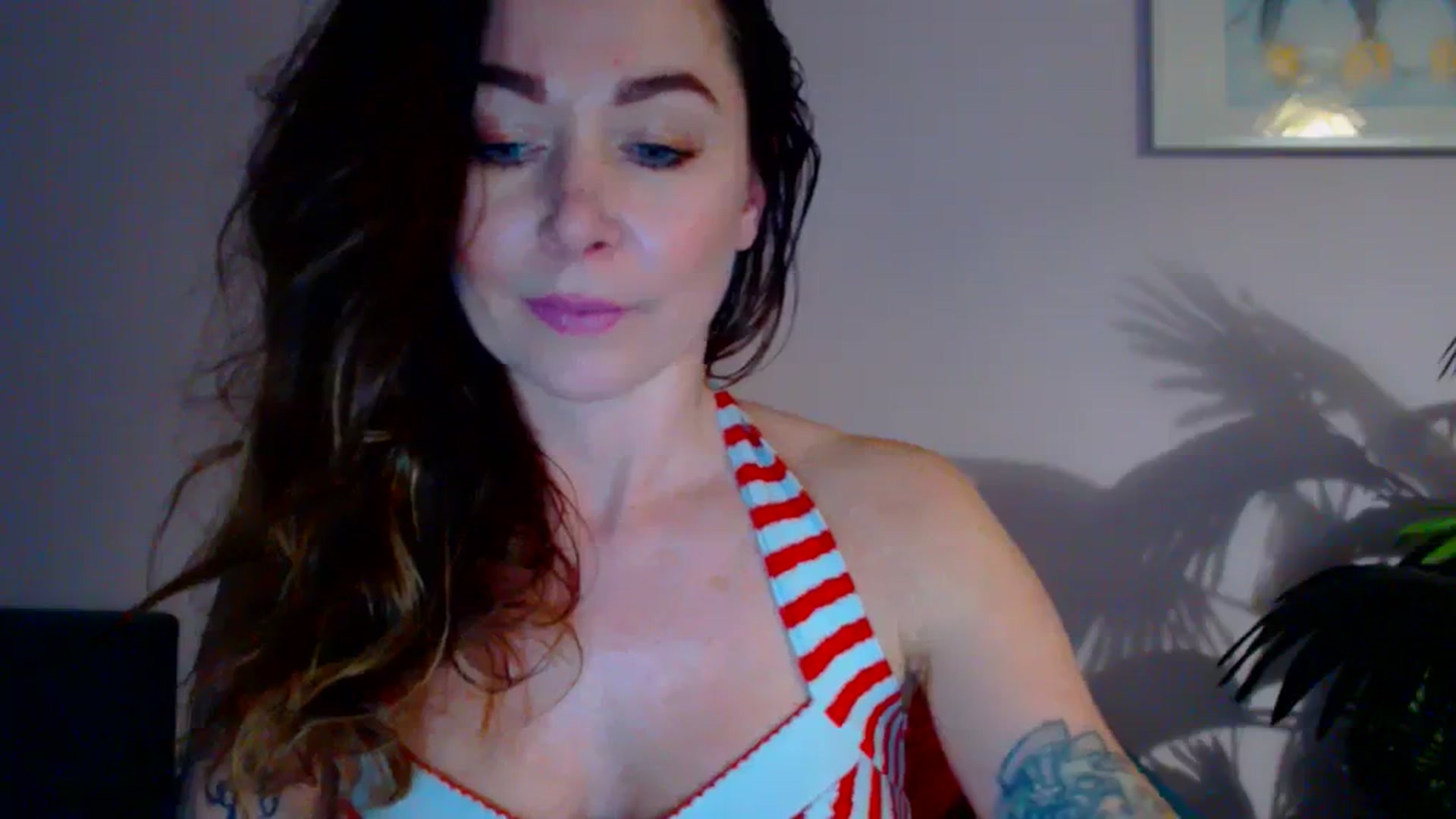Gallery image thumbnail from Delilah_sweet's myfreecams stream on, 04/03/2024, 15:55 image 15 of 20