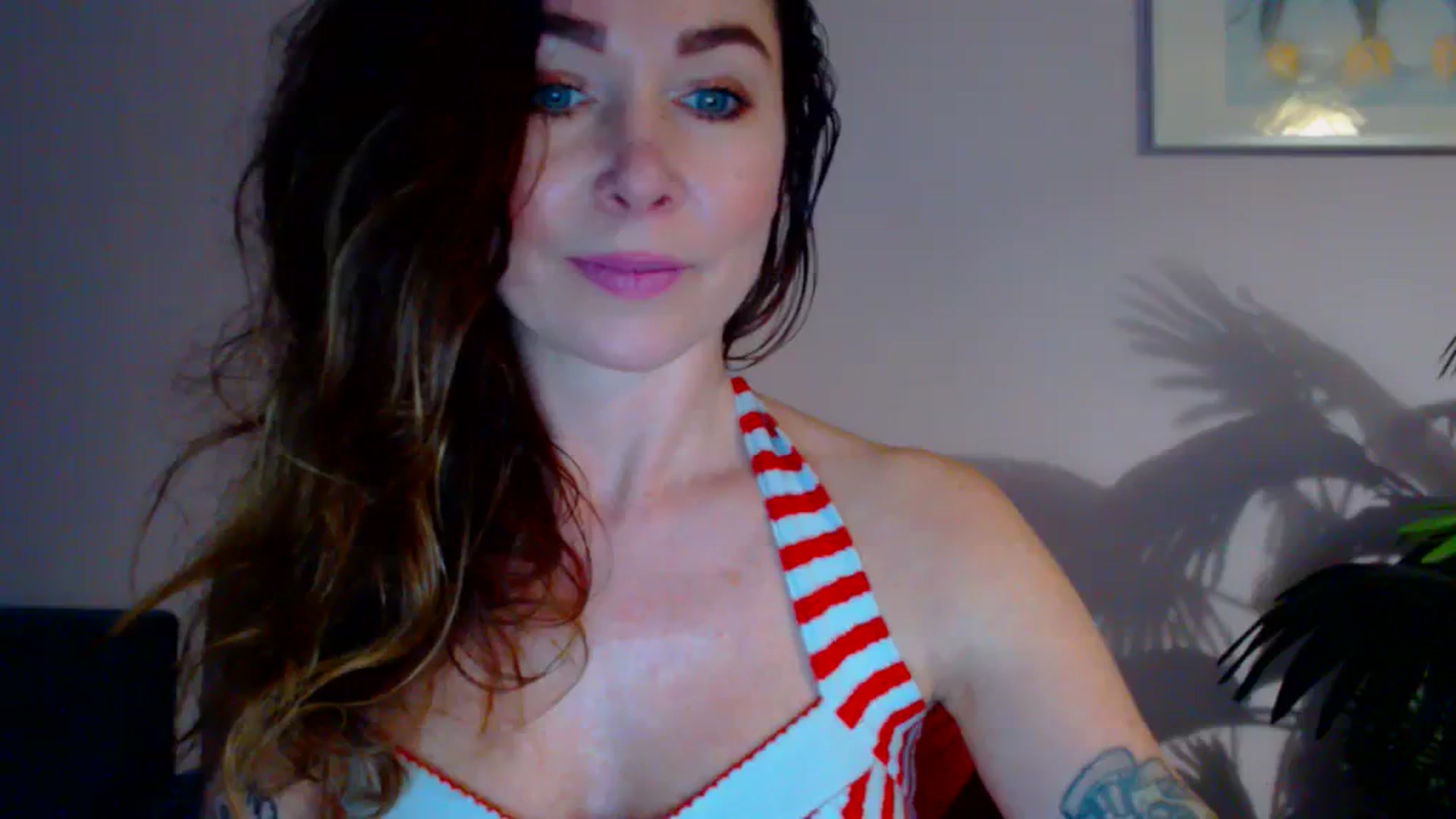 Gallery image thumbnail from Delilah_sweet's myfreecams stream on, 04/03/2024, 15:55 image 14 of 20