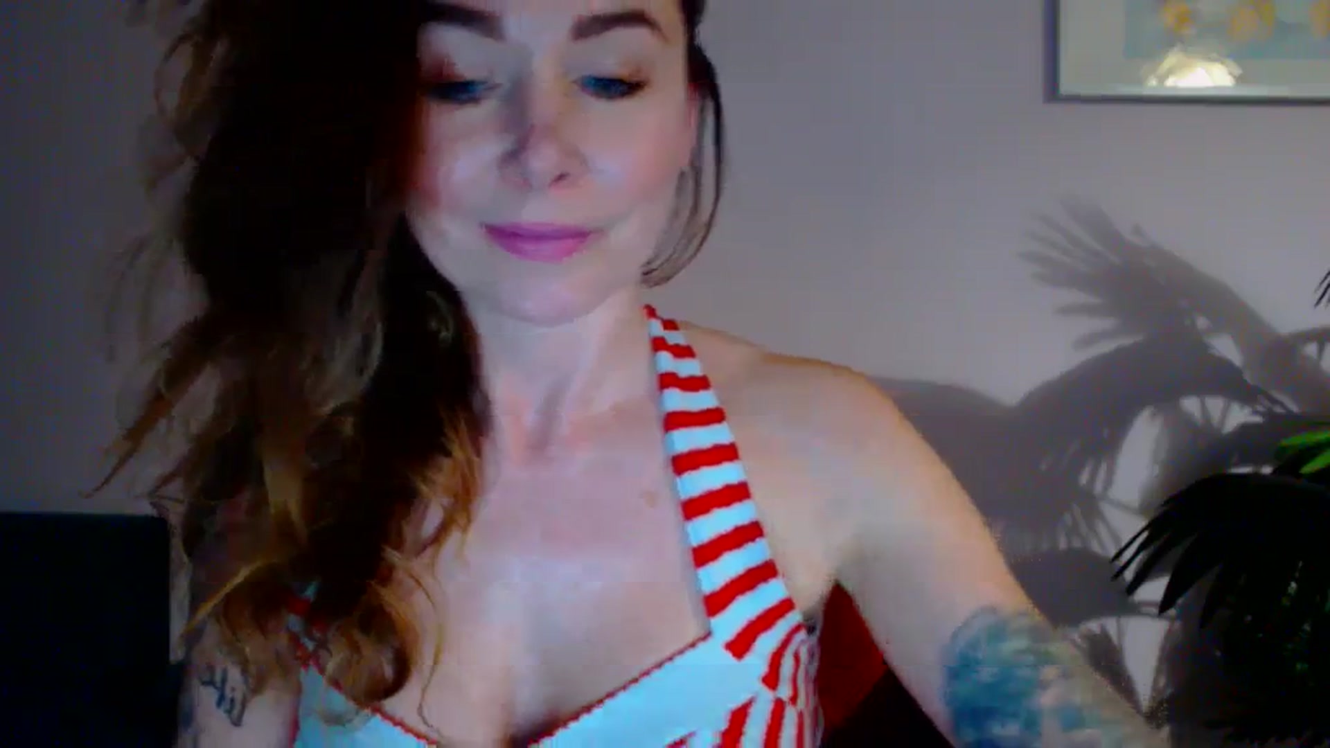 Gallery image thumbnail from Delilah_sweet's myfreecams stream on, 04/03/2024, 17:01 image 3 of 20