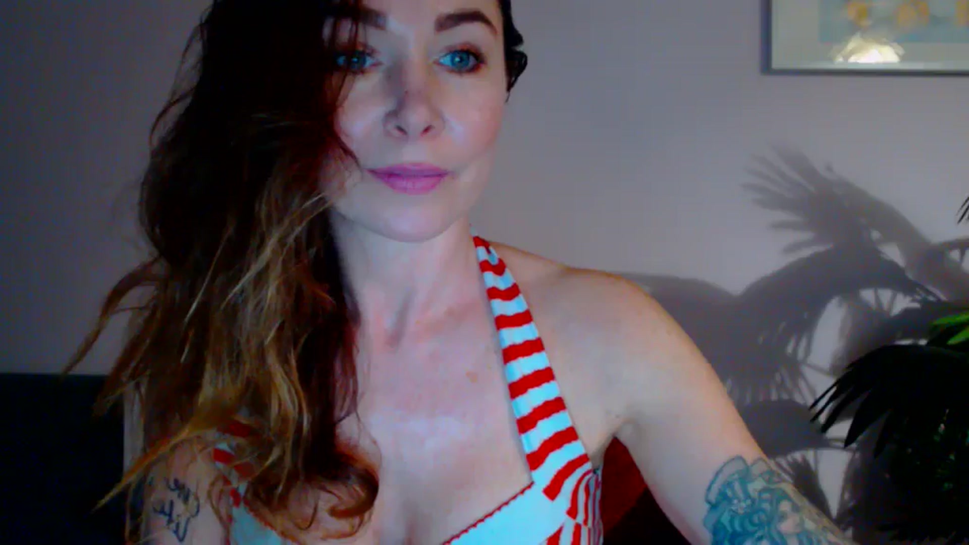 Gallery image thumbnail from Delilah_sweet's myfreecams stream on, 04/03/2024, 17:01 image 16 of 20