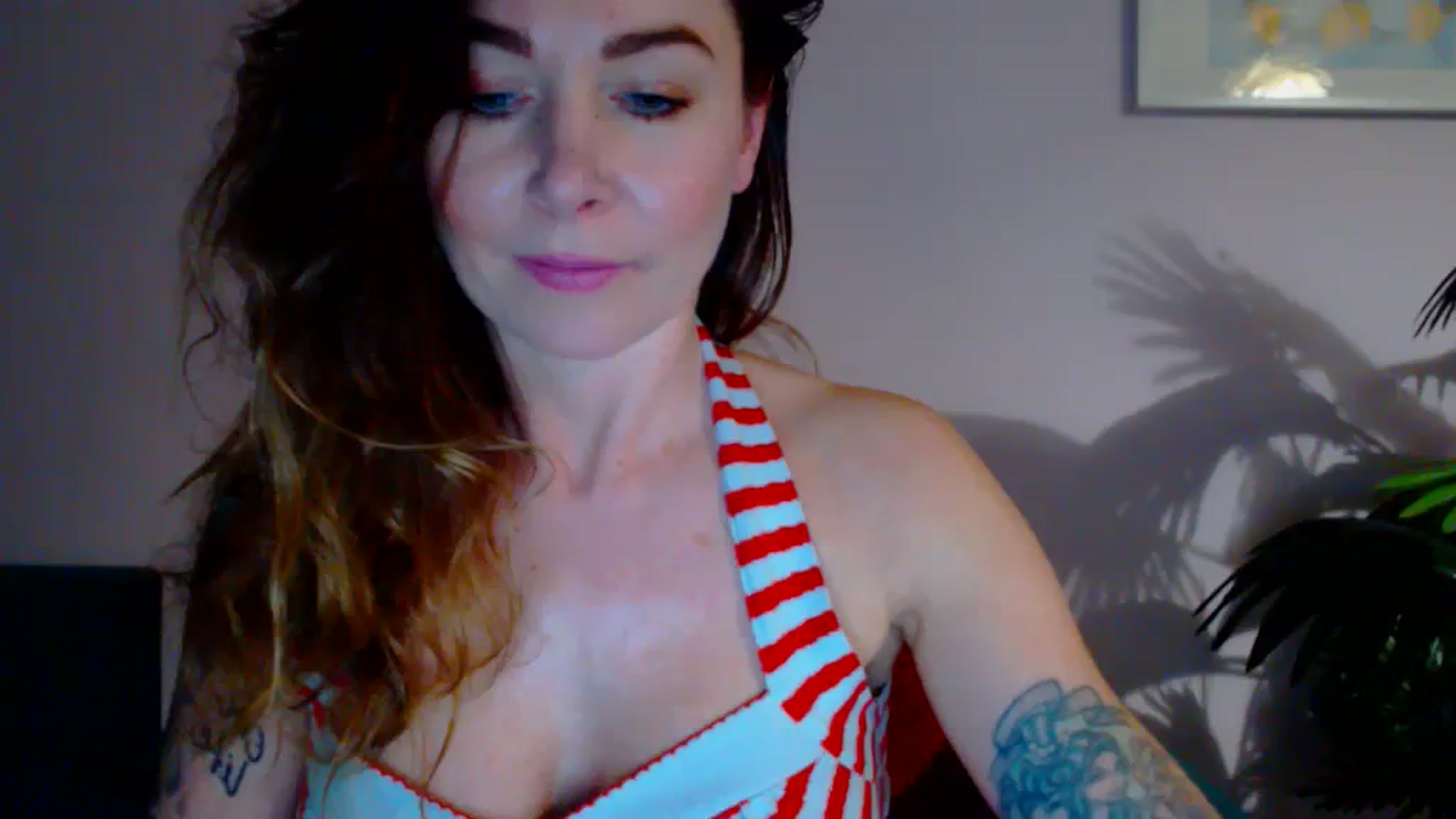Gallery image thumbnail from Delilah_sweet's myfreecams stream on, 04/03/2024, 17:01 image 1 of 20