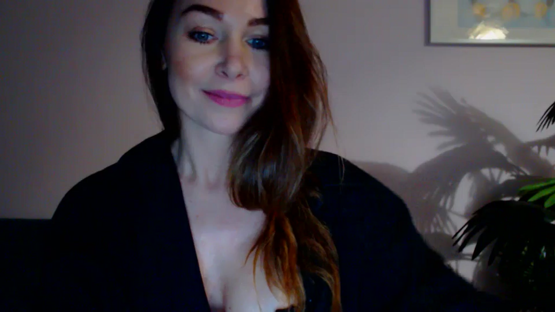 Gallery image thumbnail from Delilah_sweet's myfreecams stream on, 04/17/2024, 18:46 image 13 of 20
