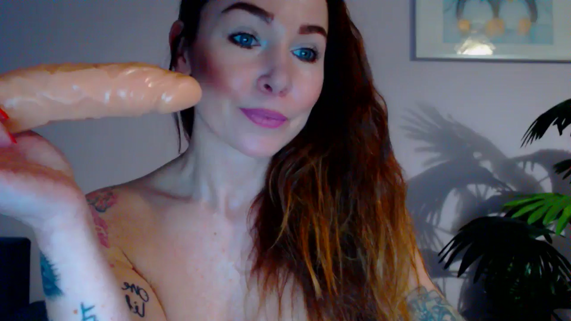 Gallery image thumbnail from Delilah_sweet's myfreecams stream on, 04/25/2024, 14:59 image 10 of 20