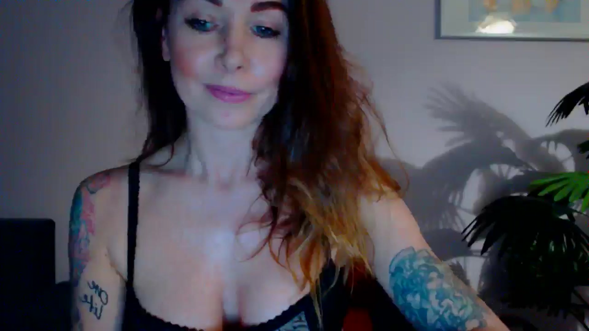Gallery image thumbnail from Delilah_sweet's myfreecams stream on, 04/29/2024, 16:50 image 12 of 20