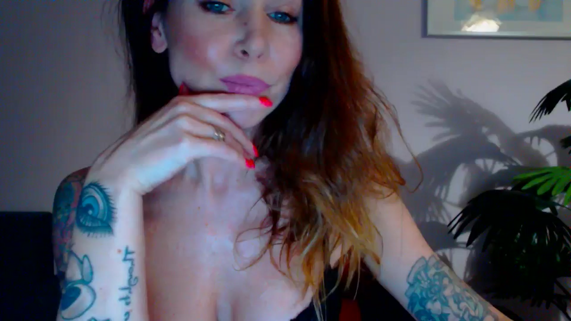 Gallery image thumbnail from Delilah_sweet's myfreecams stream on, 04/29/2024, 16:50 image 11 of 20