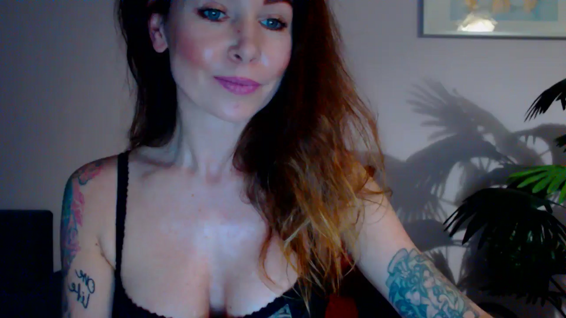 Gallery image thumbnail from Delilah_sweet's myfreecams stream on, 04/29/2024, 16:50 image 6 of 20
