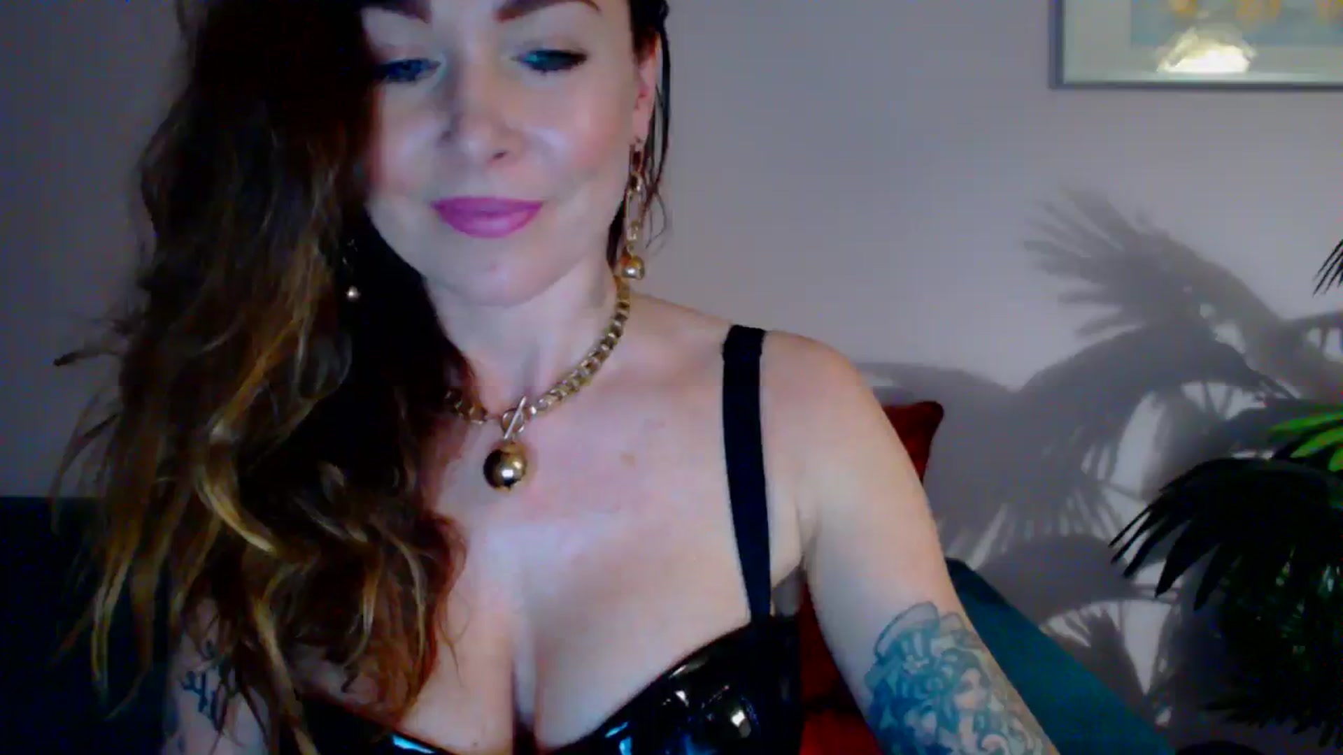 Gallery image thumbnail from Delilah_sweet's myfreecams stream on, 04/30/2024, 16:57 image 12 of 20