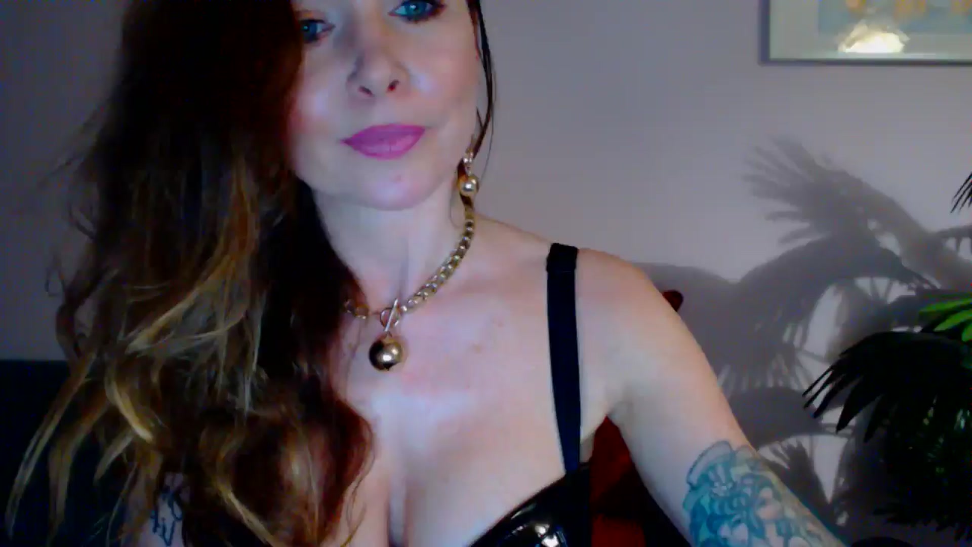Gallery image thumbnail from Delilah_sweet's myfreecams stream on, 04/30/2024, 16:57 image 9 of 20