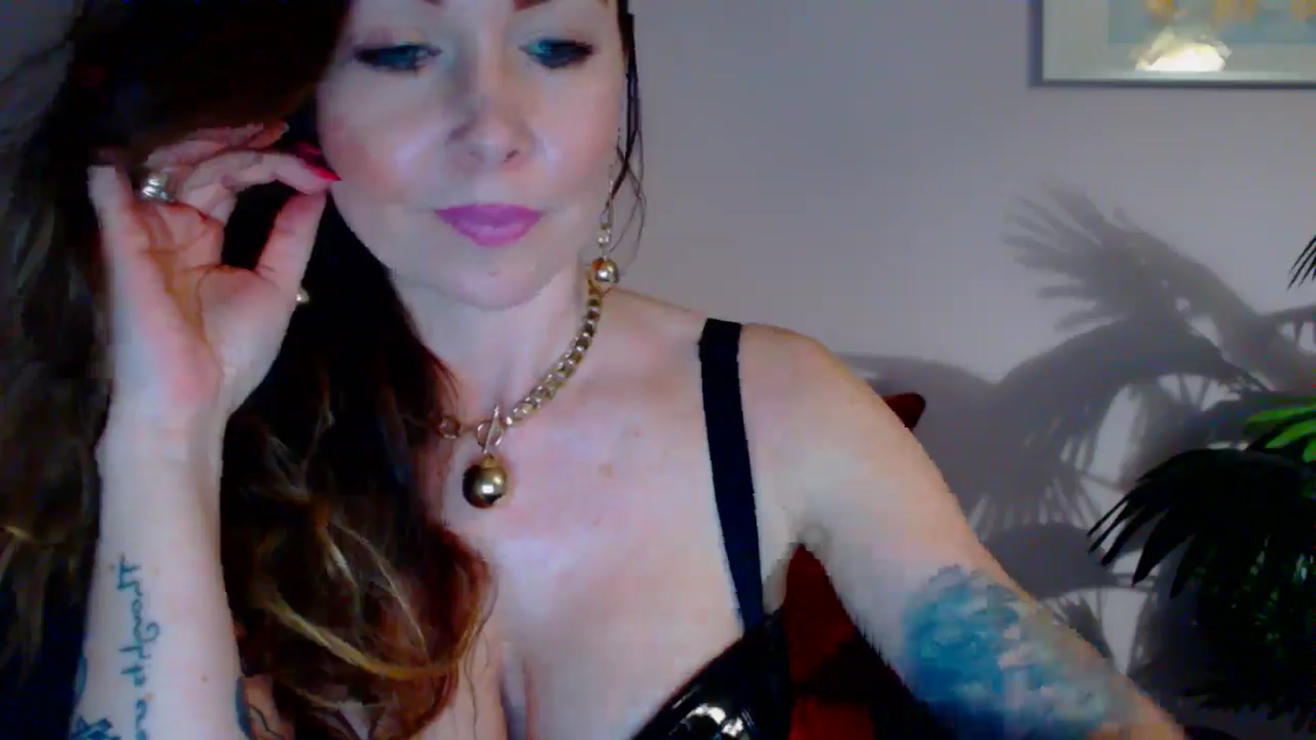 Gallery image thumbnail from Delilah_sweet's myfreecams stream on, 04/30/2024, 16:57 image 5 of 20