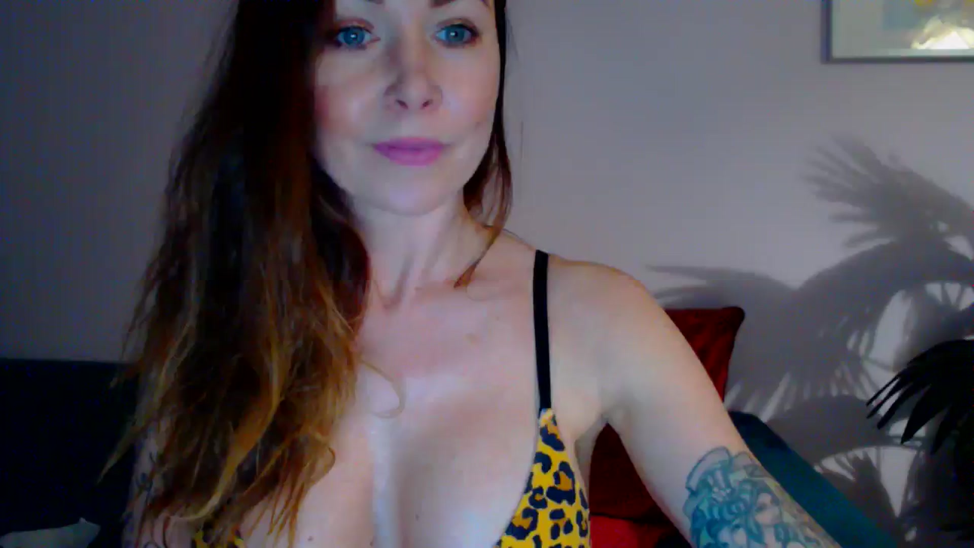Gallery image thumbnail from Delilah_sweet's myfreecams stream on, 05/02/2024, 13:35 image 17 of 20