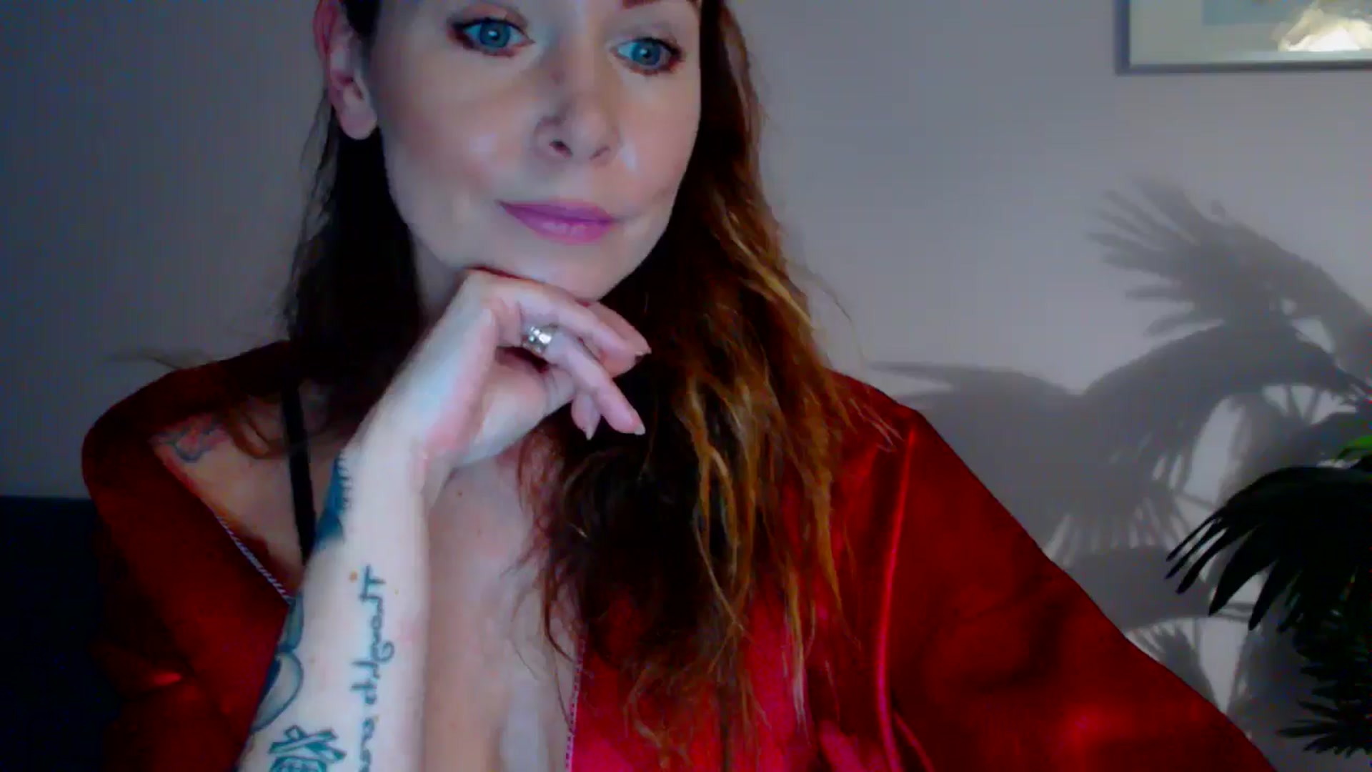 Gallery image thumbnail from Delilah_sweet's myfreecams stream on, 05/06/2024, 17:08 image 15 of 20