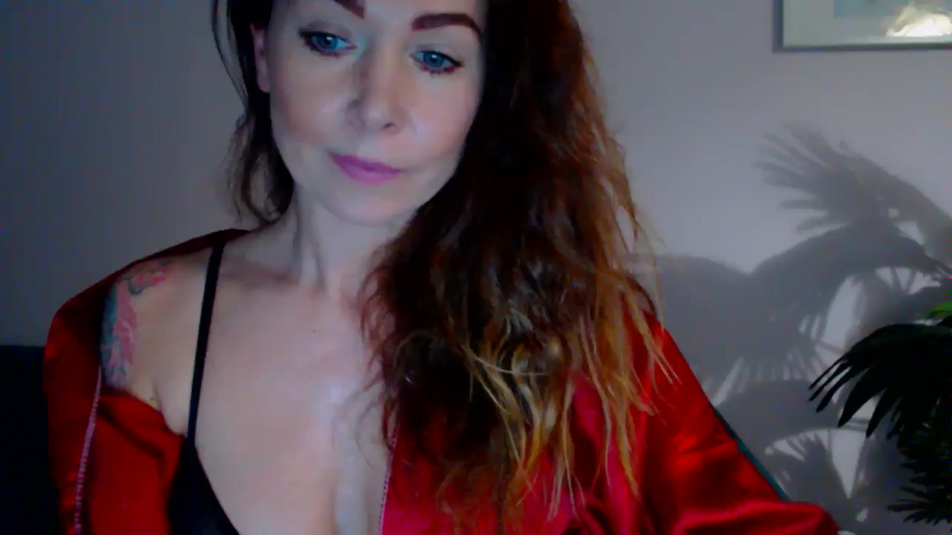 Gallery image thumbnail from Delilah_sweet's myfreecams stream on, 05/06/2024, 17:08 image 14 of 20