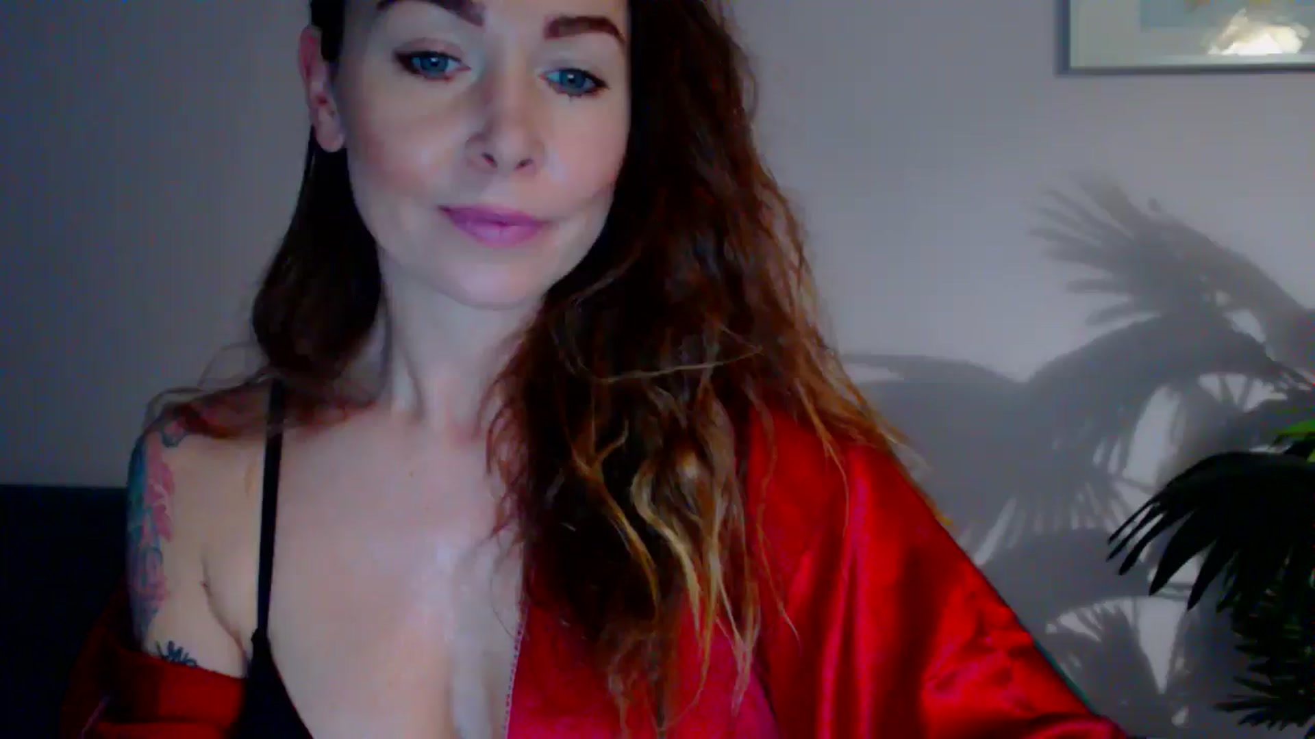 Gallery image thumbnail from Delilah_sweet's myfreecams stream on, 05/06/2024, 17:08 image 12 of 20