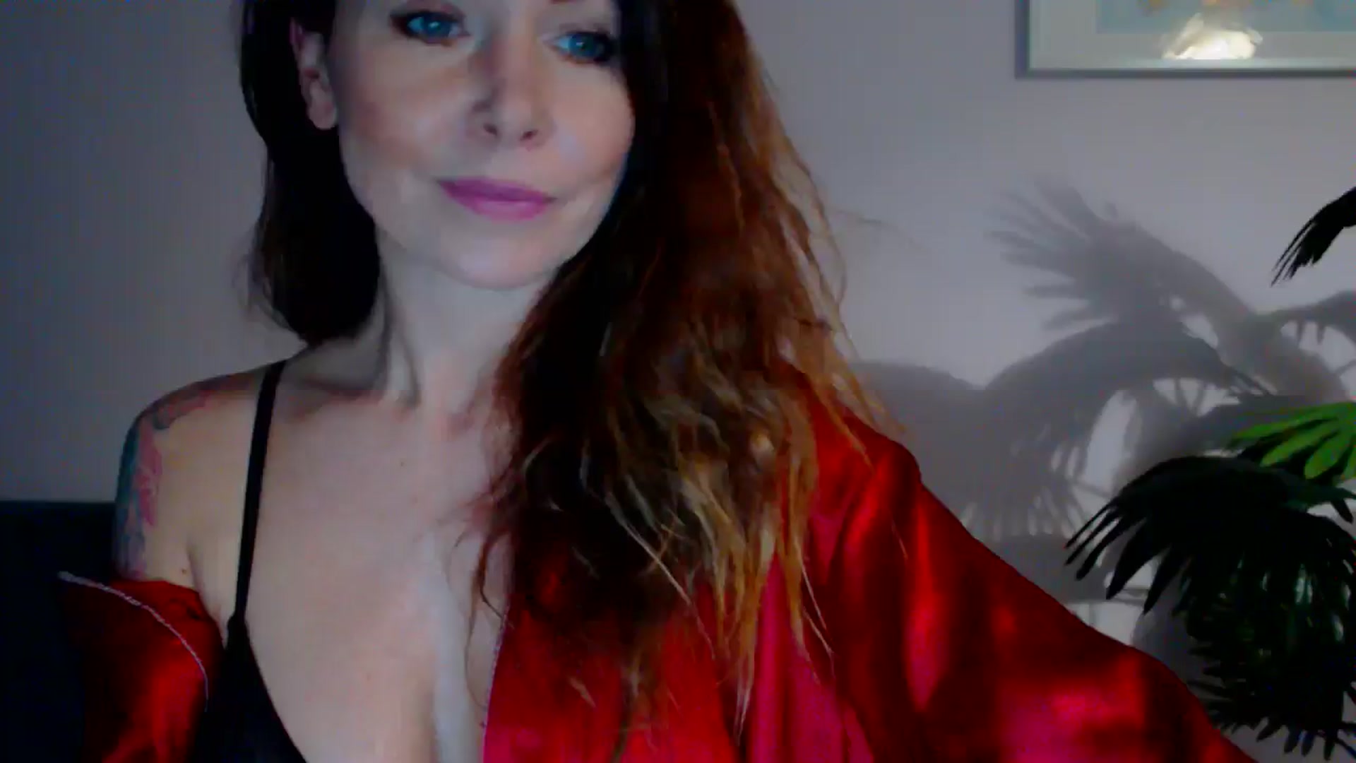 Gallery image thumbnail from Delilah_sweet's myfreecams stream on, 05/06/2024, 17:31 image 3 of 20