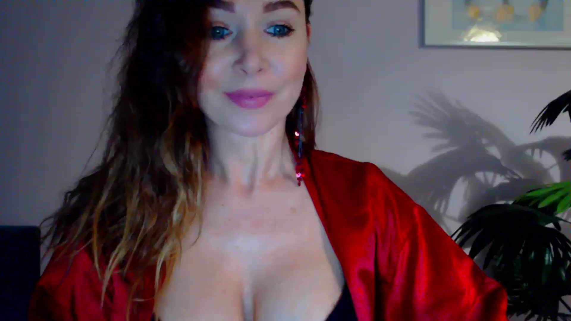 Gallery image thumbnail from Delilah_sweet's myfreecams stream on, 05/07/2024, 15:33 image 4 of 20
