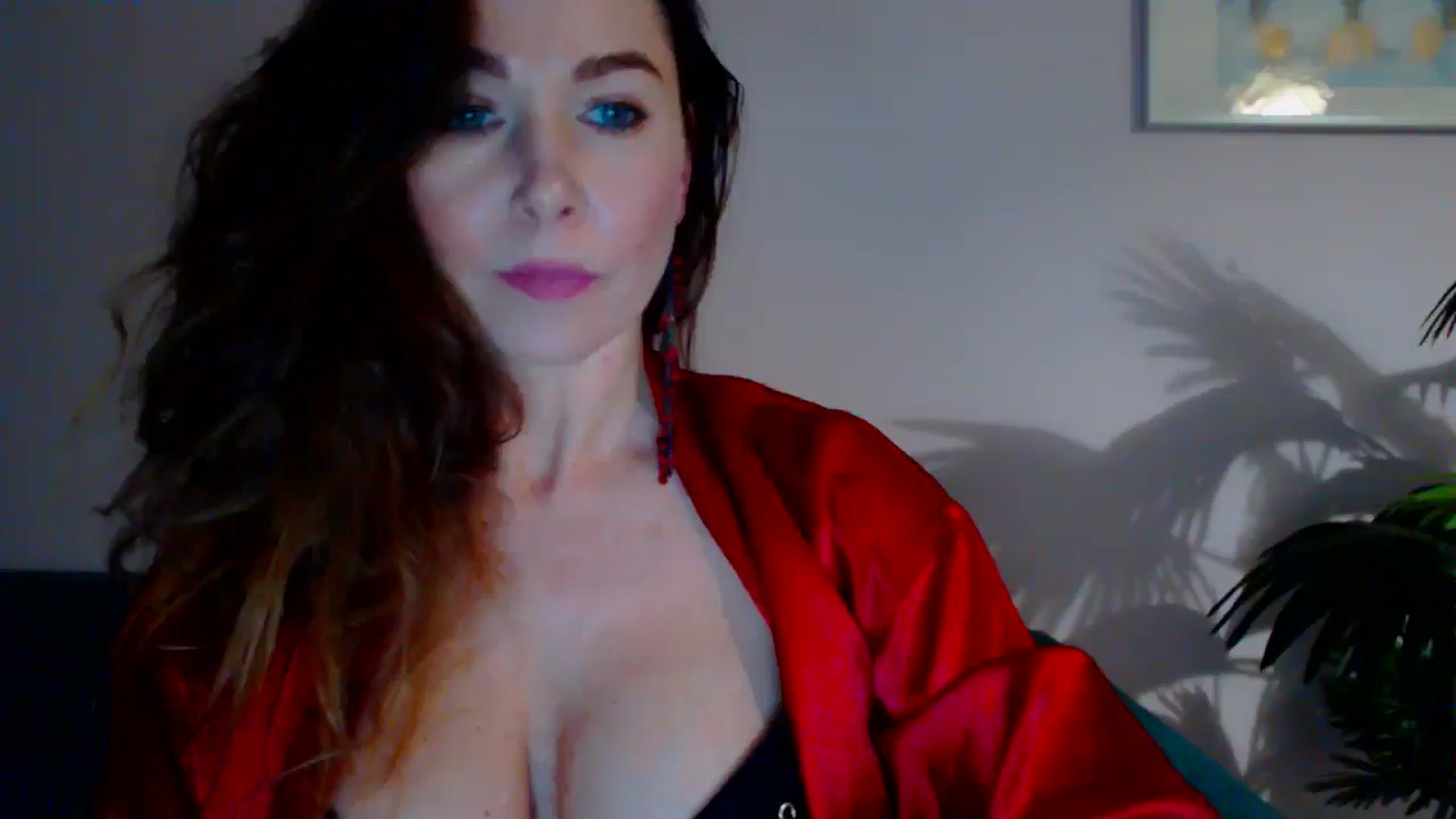 Gallery image thumbnail from Delilah_sweet's myfreecams stream on, 05/07/2024, 17:13 image 14 of 20