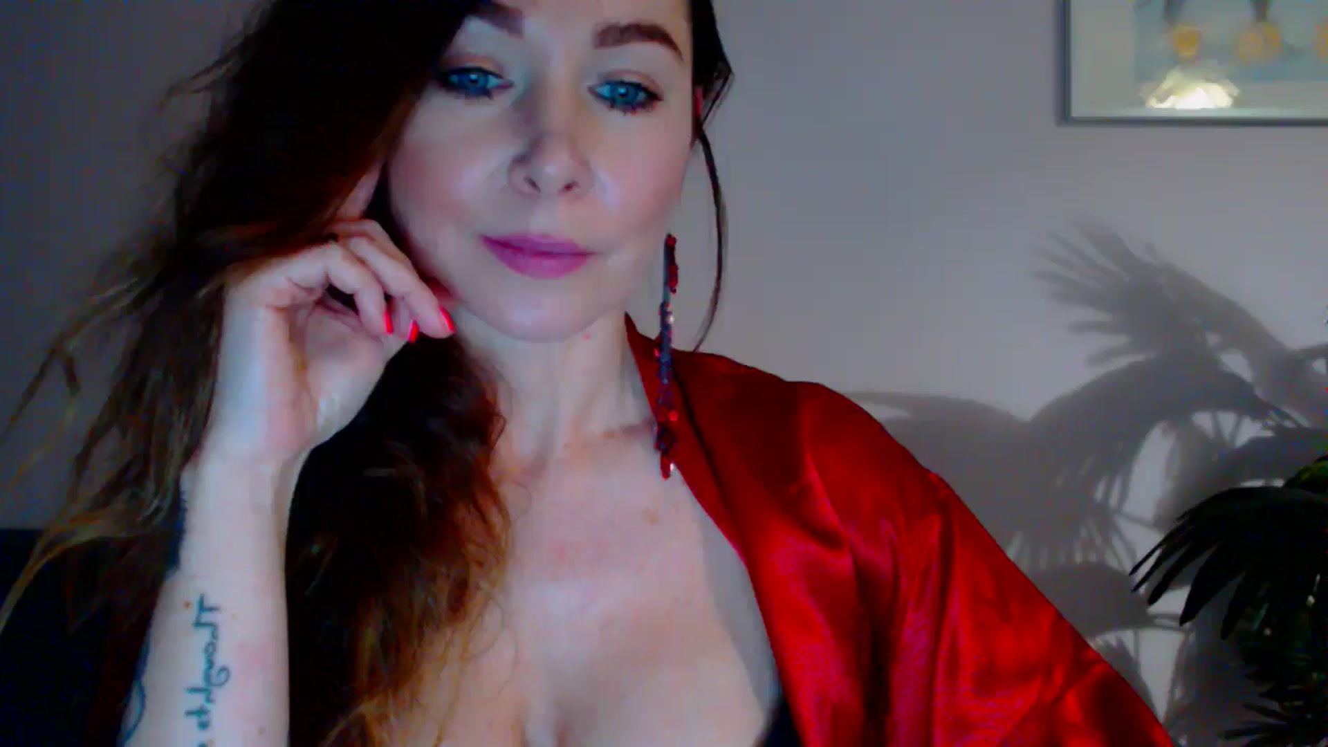 Gallery image thumbnail from Delilah_sweet's myfreecams stream on, 05/07/2024, 17:13 image 16 of 20
