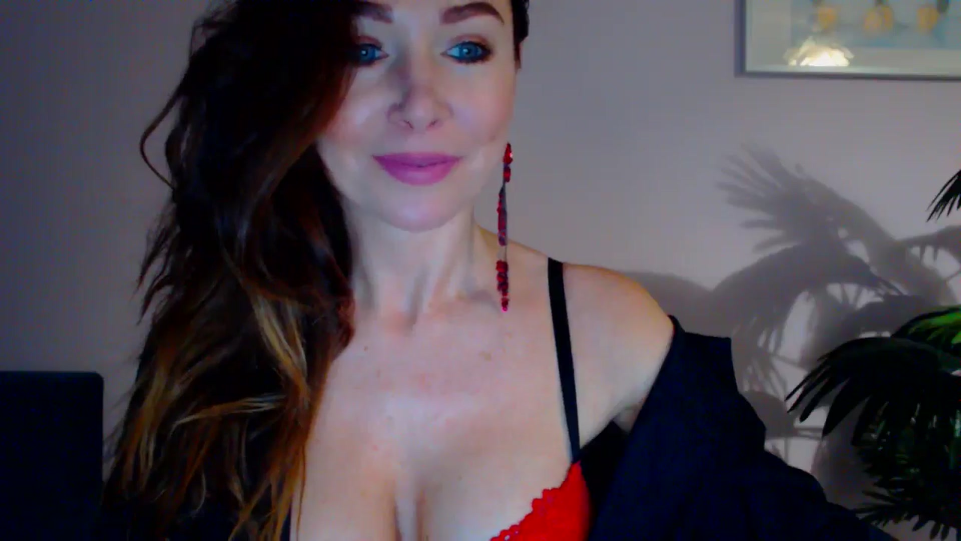 Gallery image thumbnail from Delilah_sweet's myfreecams stream on, 05/08/2024, 15:28 image 6 of 20