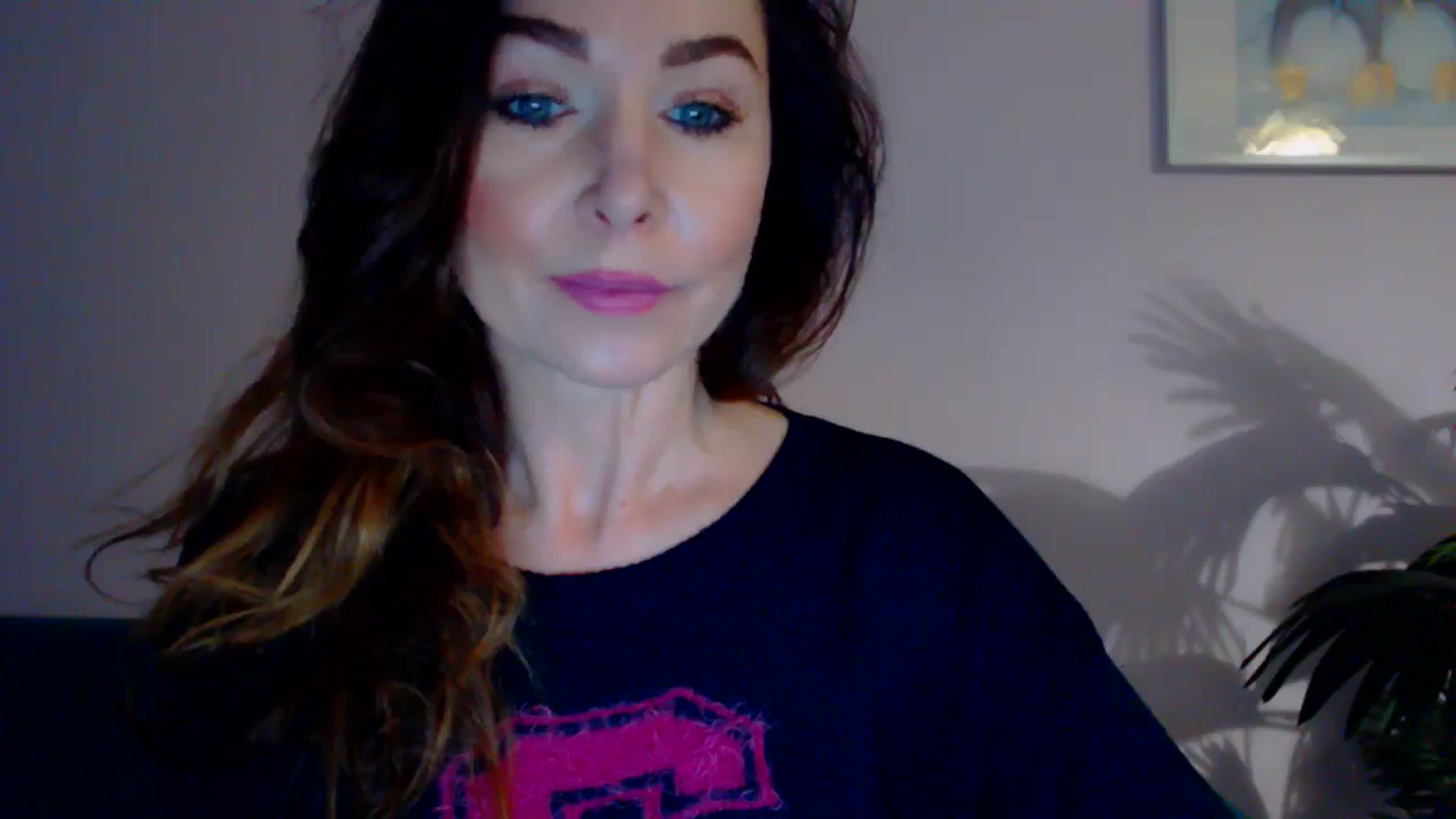 Gallery image thumbnail from Delilah_sweet's myfreecams stream on, 05/09/2024, 13:05 image 17 of 20