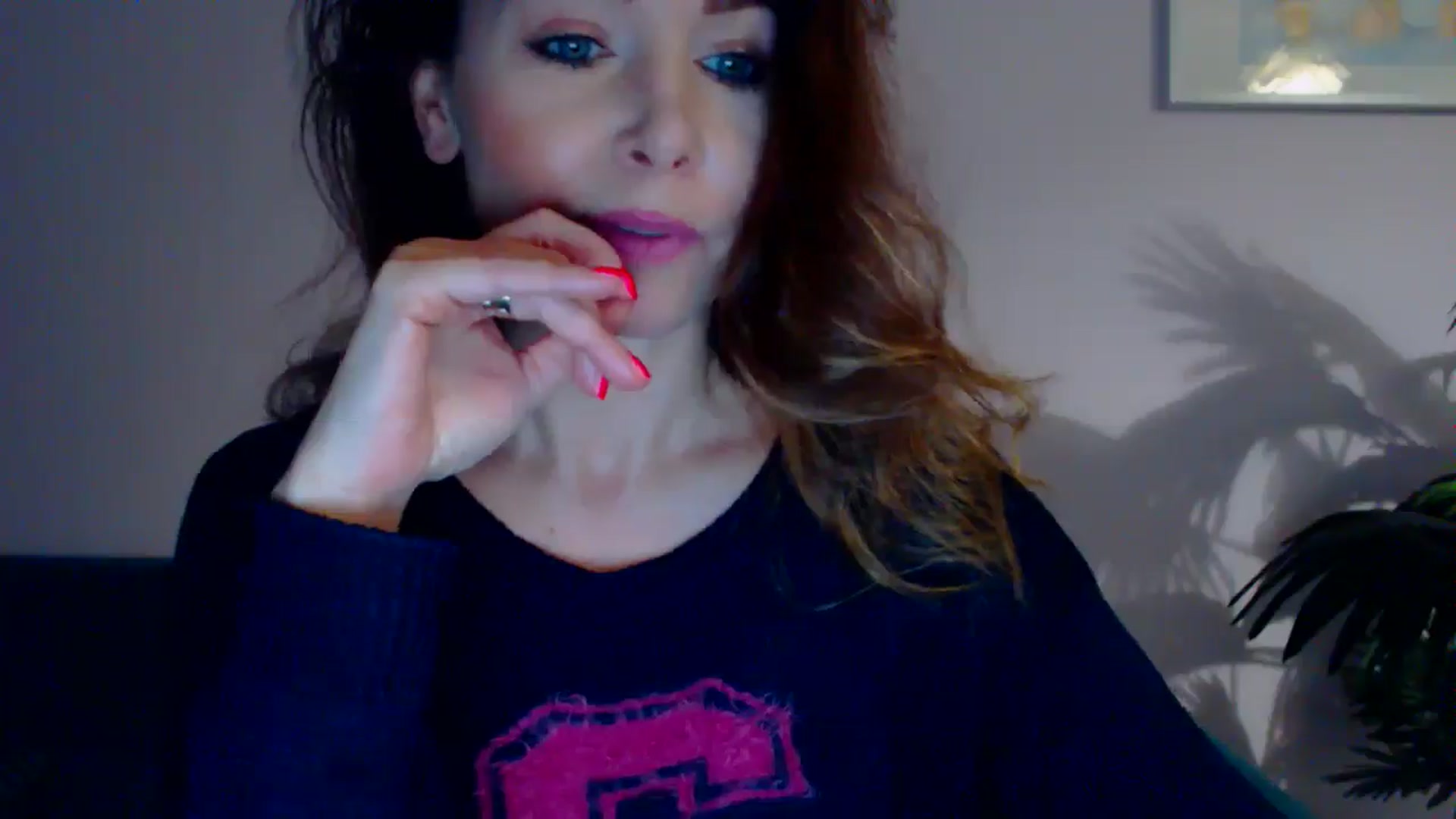 Gallery image thumbnail from Delilah_sweet's myfreecams stream on, 05/09/2024, 13:43 image 9 of 20
