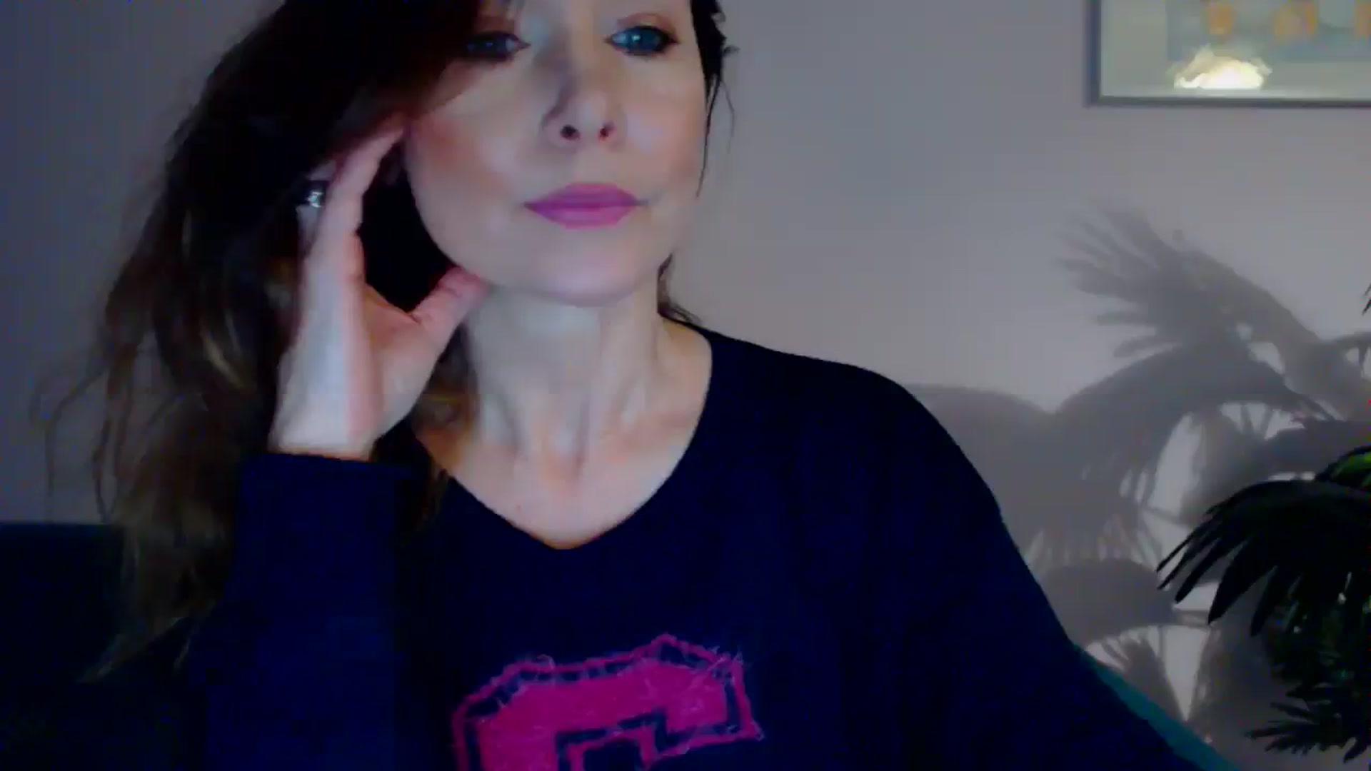 Gallery image thumbnail from Delilah_sweet's myfreecams stream on, 05/09/2024, 13:43 image 14 of 20