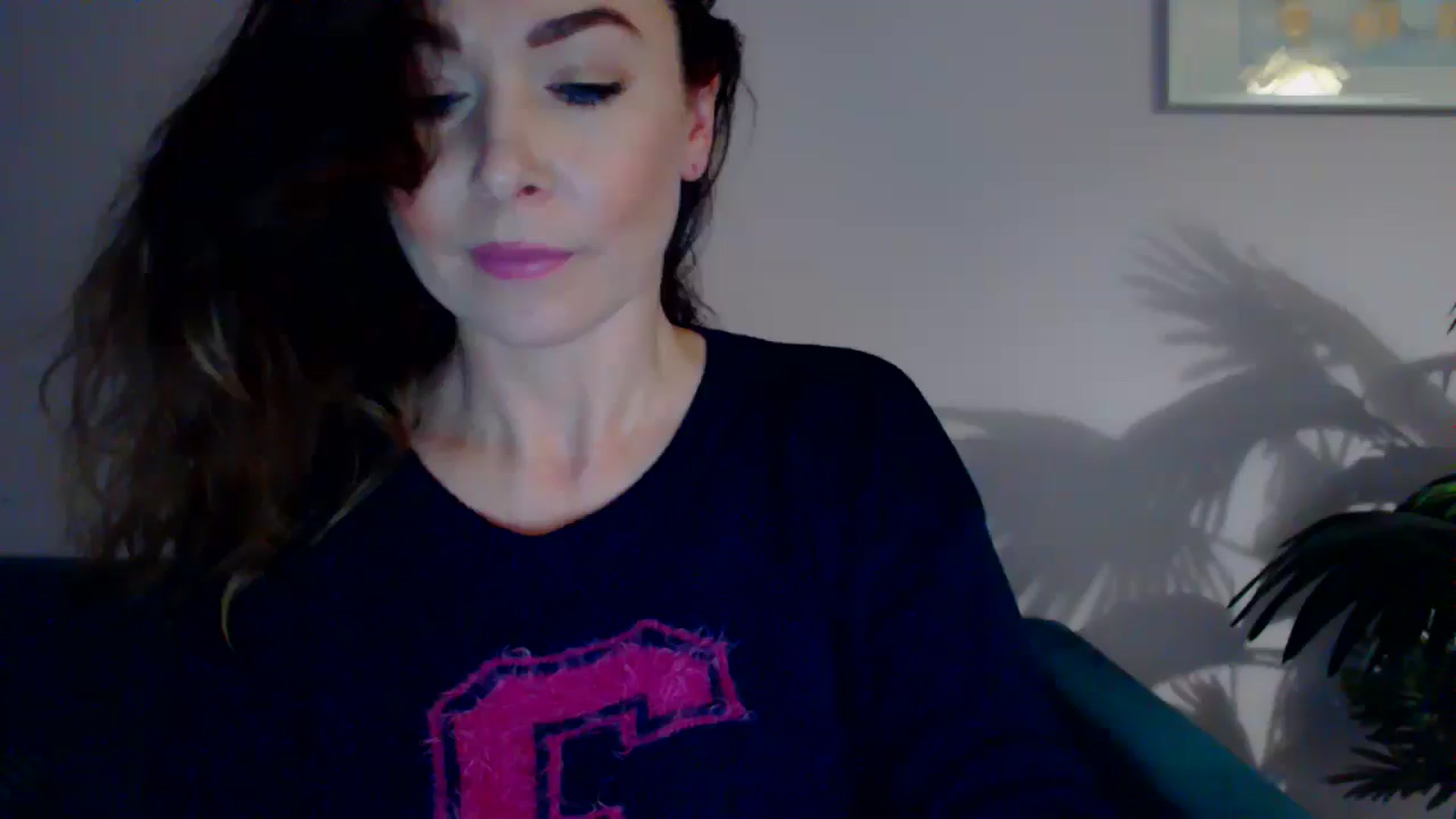 Gallery image thumbnail from Delilah_sweet's myfreecams stream on, 05/09/2024, 13:43 image 12 of 20