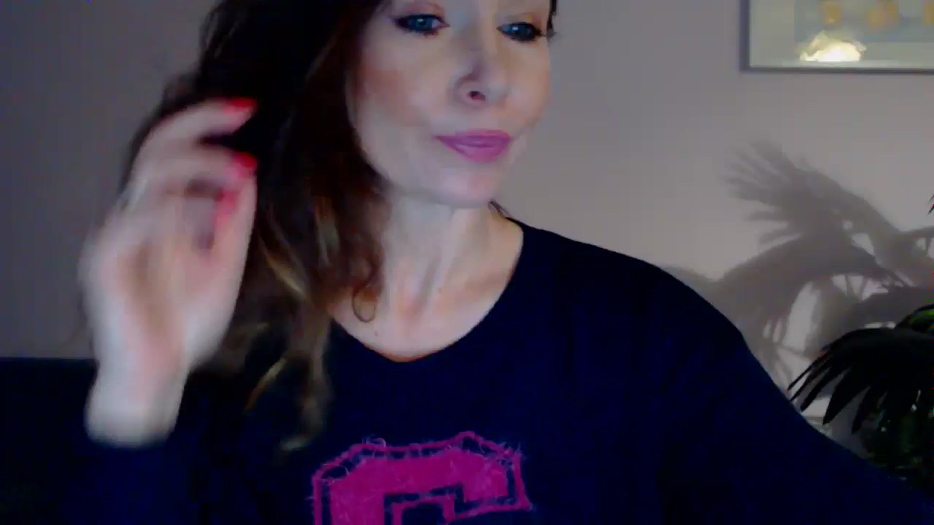 Gallery image thumbnail from Delilah_sweet's myfreecams stream on, 05/09/2024, 13:43 image 15 of 20
