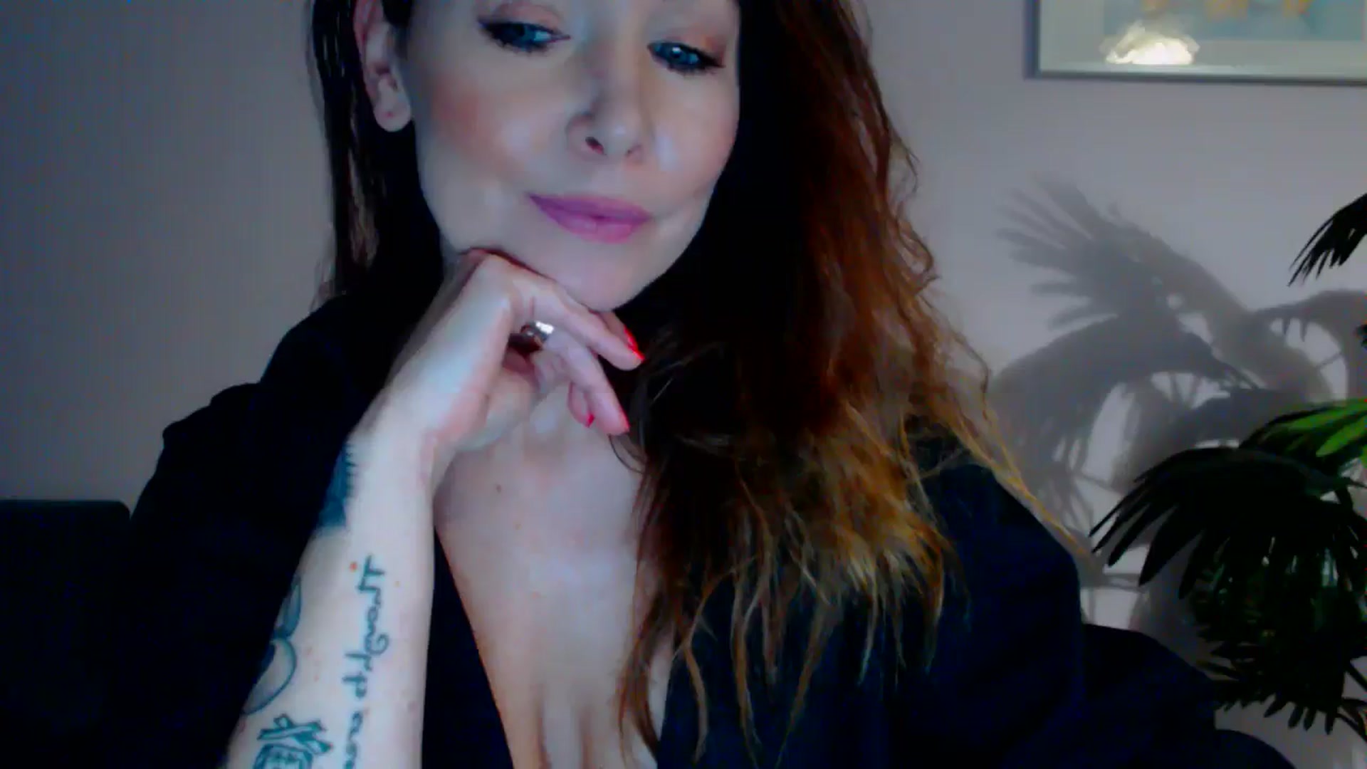 Gallery image thumbnail from Delilah_sweet's myfreecams stream on, 05/09/2024, 15:01 image 18 of 20