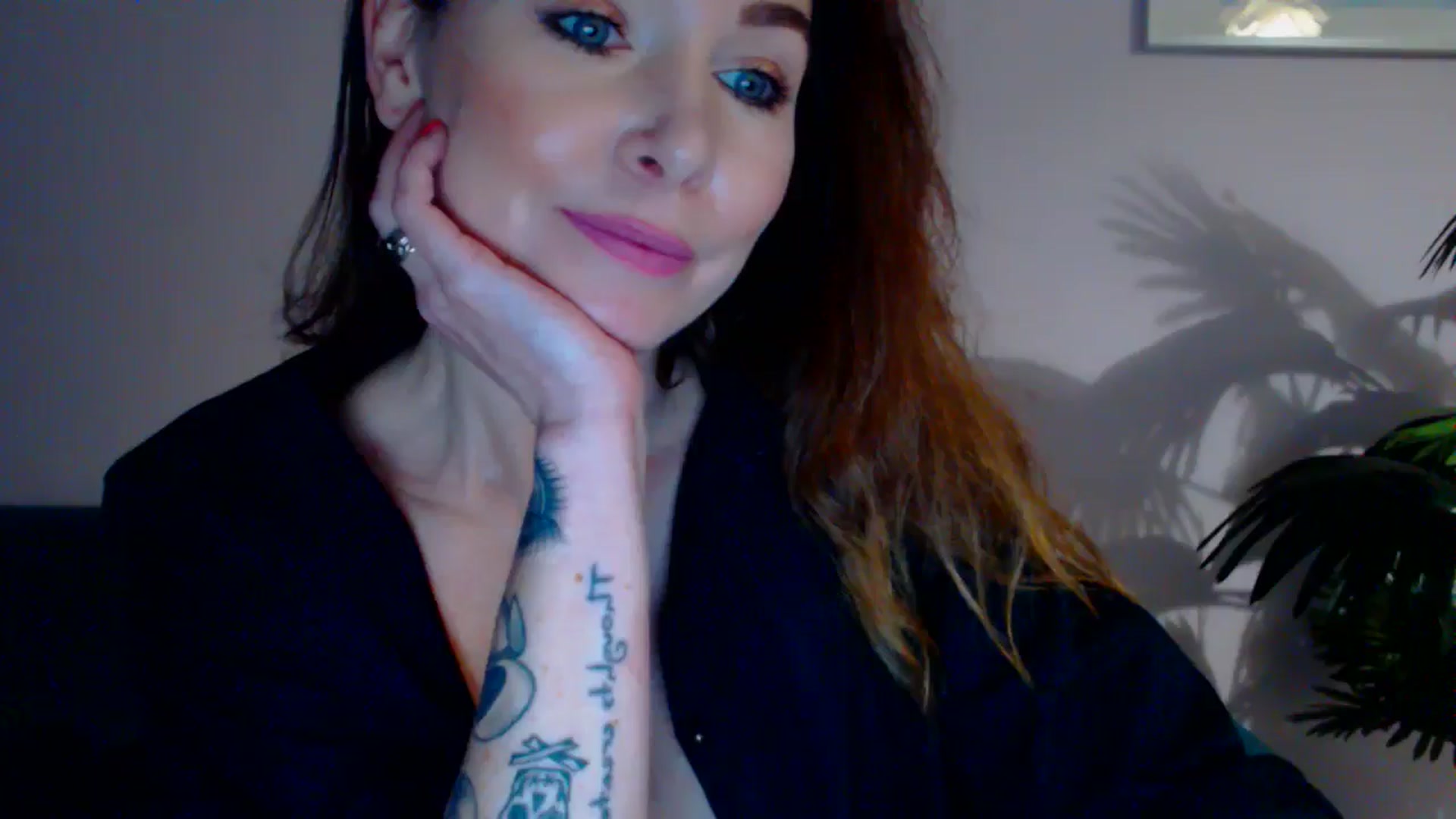 Gallery image thumbnail from Delilah_sweet's myfreecams stream on, 05/09/2024, 15:39 image 19 of 20